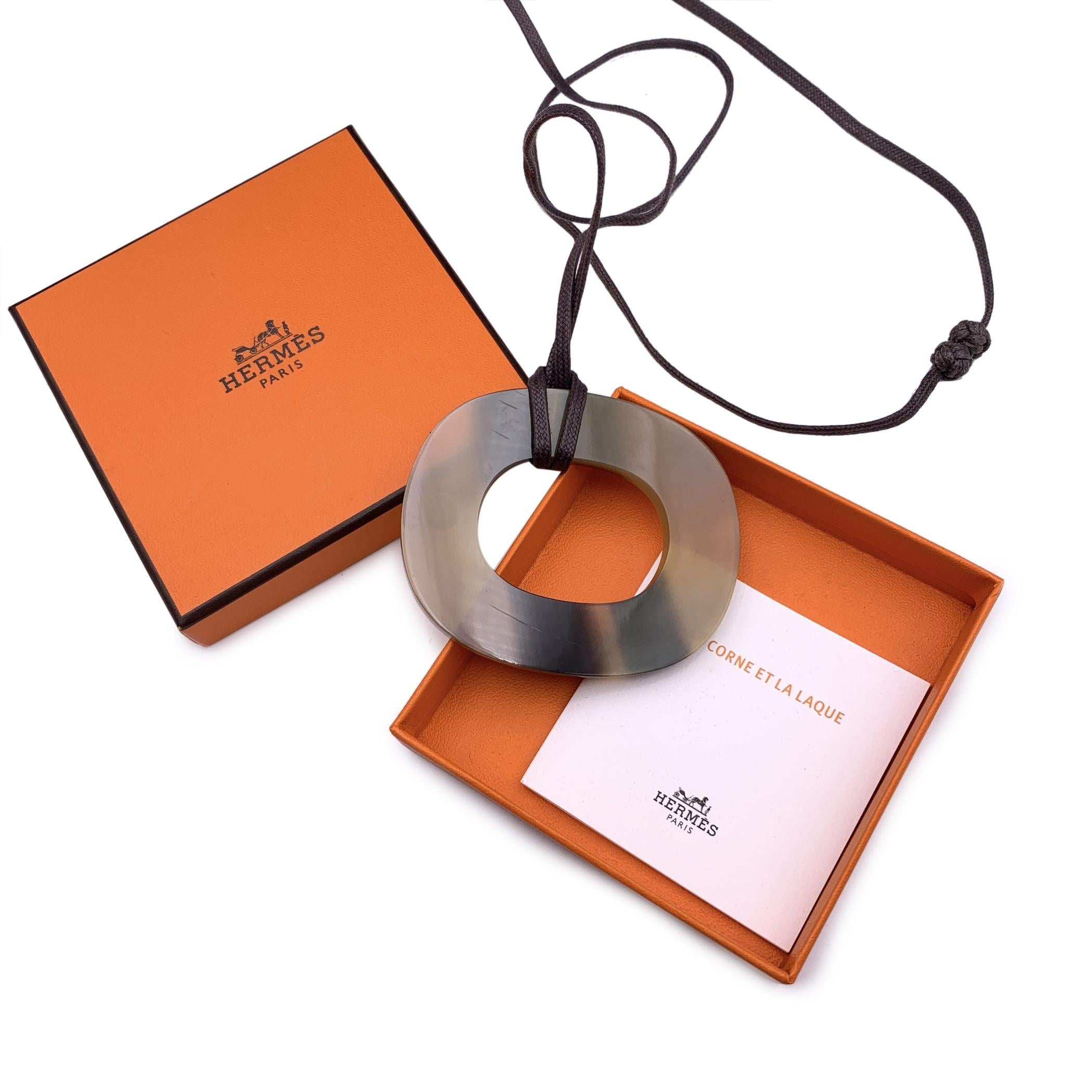 Hermes Paris Isthme Oval Buffalo Horn Pendant Necklace In Good Condition In Rome, Rome