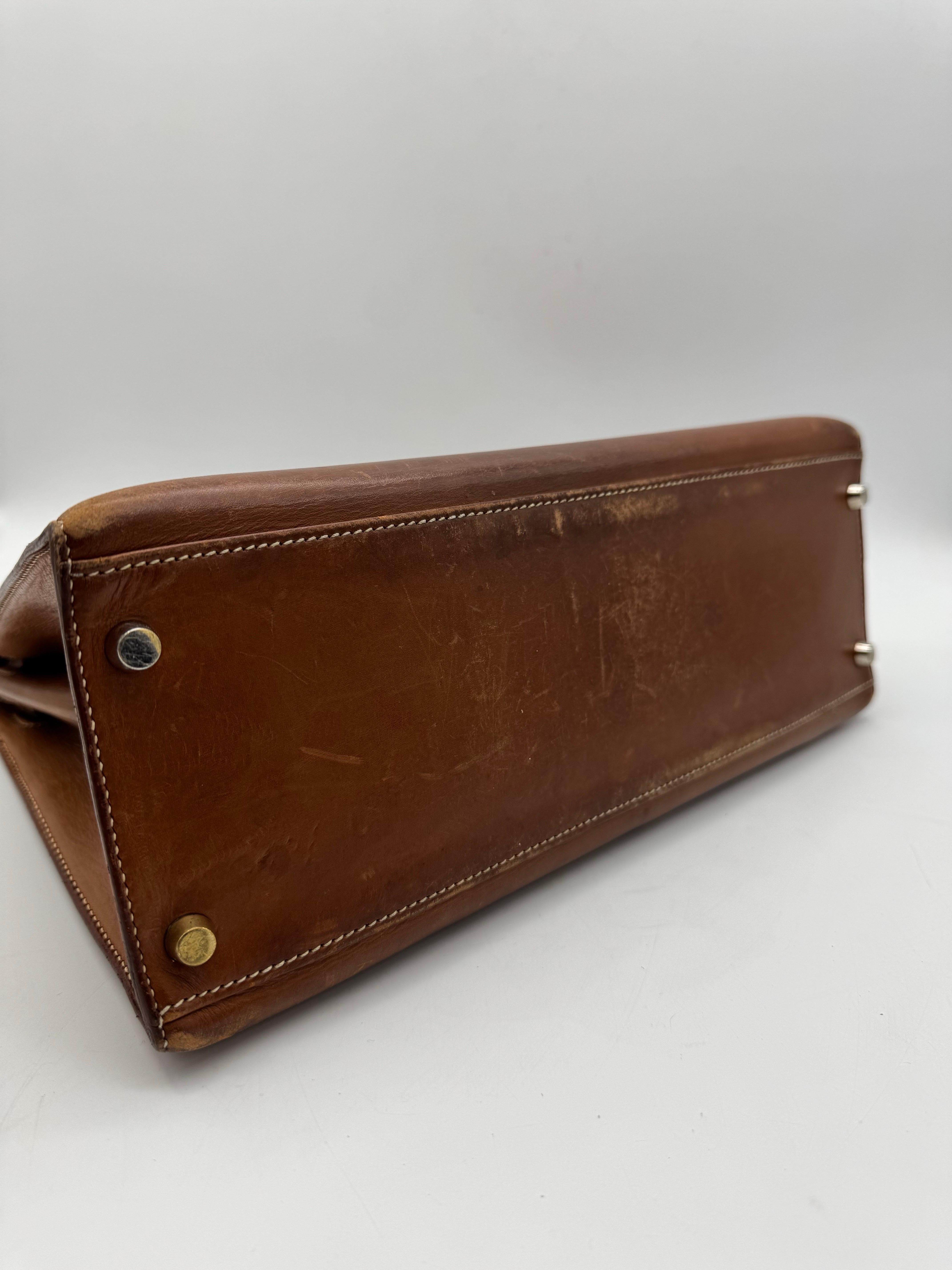 Hermes París Kelly 32 Bolso Vintage 1999 Caja Marrón Becerro en venta 1