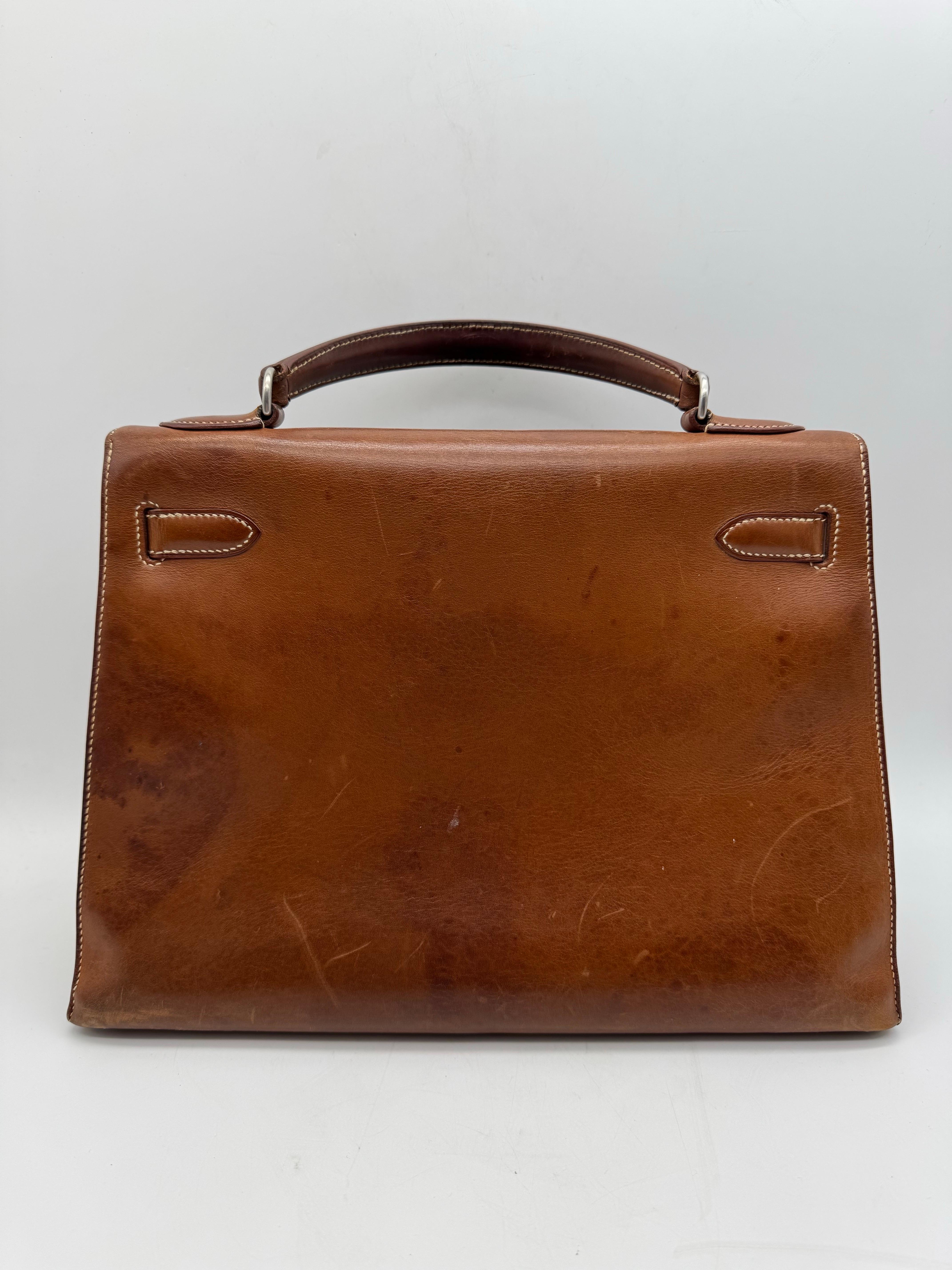 Hermes París Kelly 32 Bolso Vintage 1999 Caja Marrón Becerro en venta 2