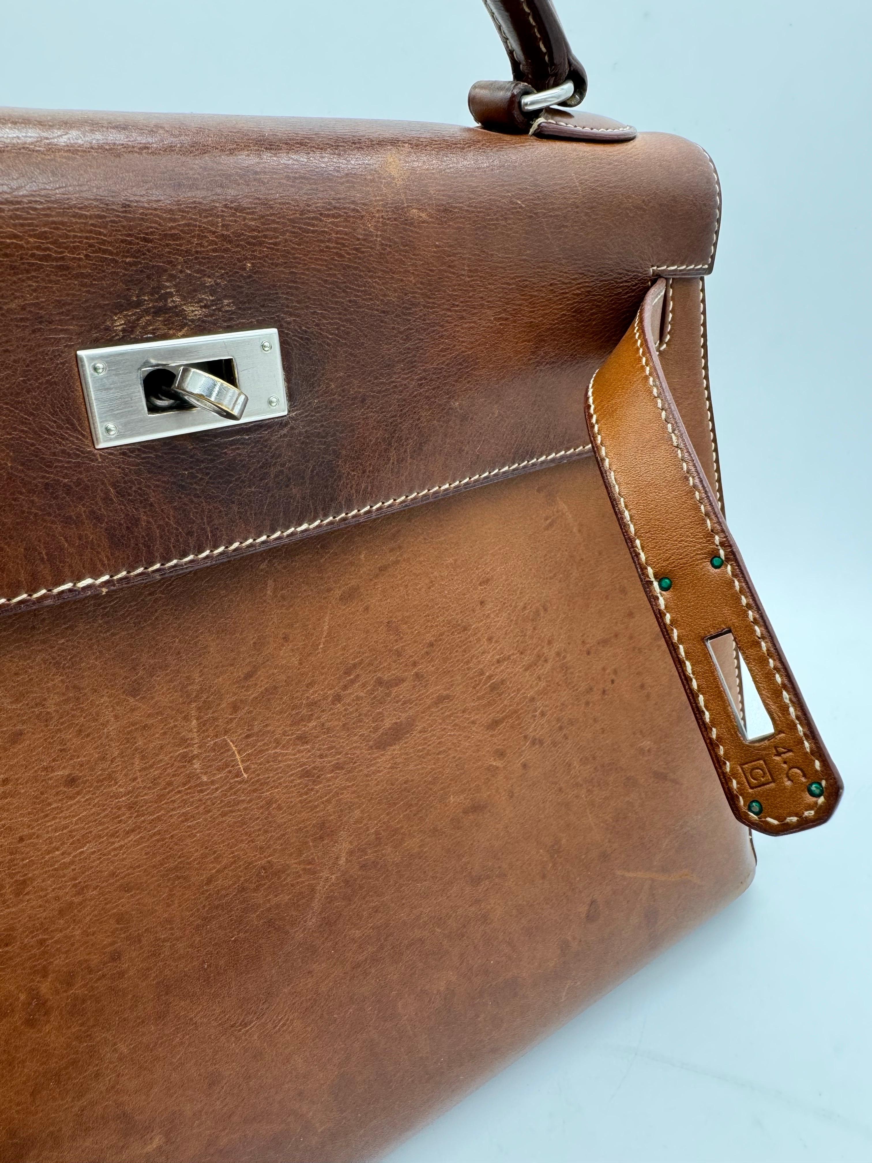 Hermes París Kelly 32 Bolso Vintage 1999 Caja Marrón Becerro en venta 5