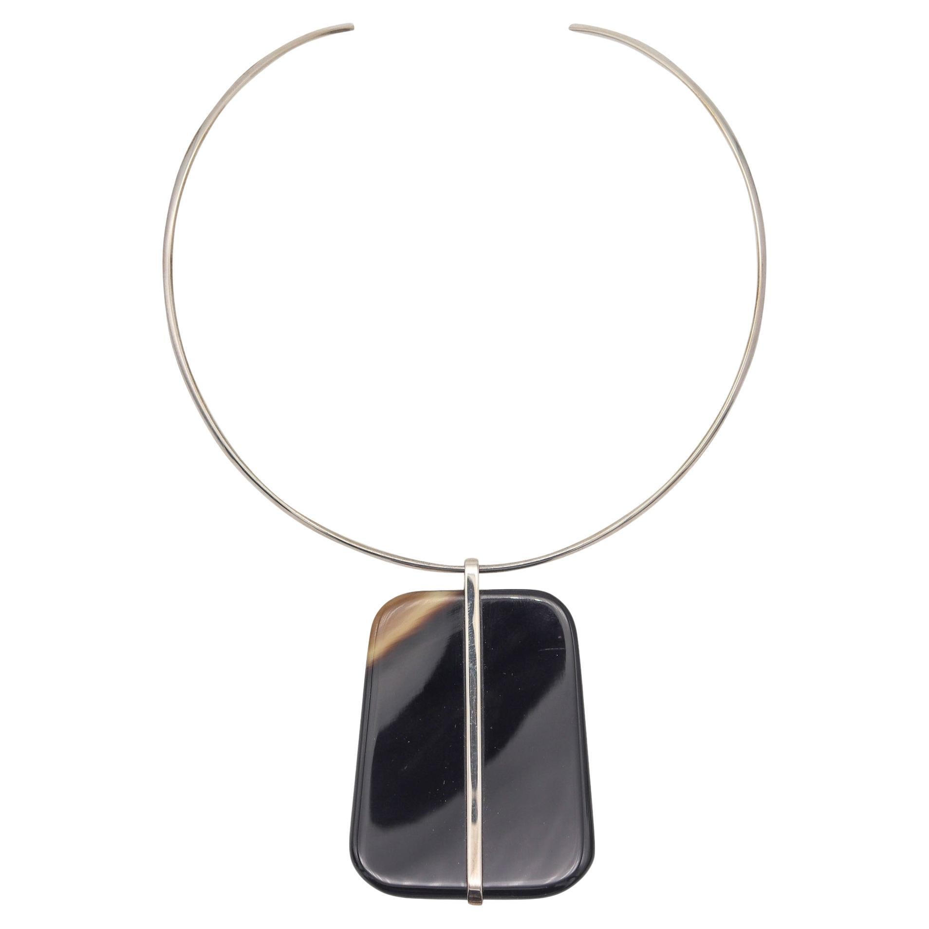 HERMES Paris "La Ligne Corne" Wire Necklace Pendant In .925 Sterling Silver For Sale