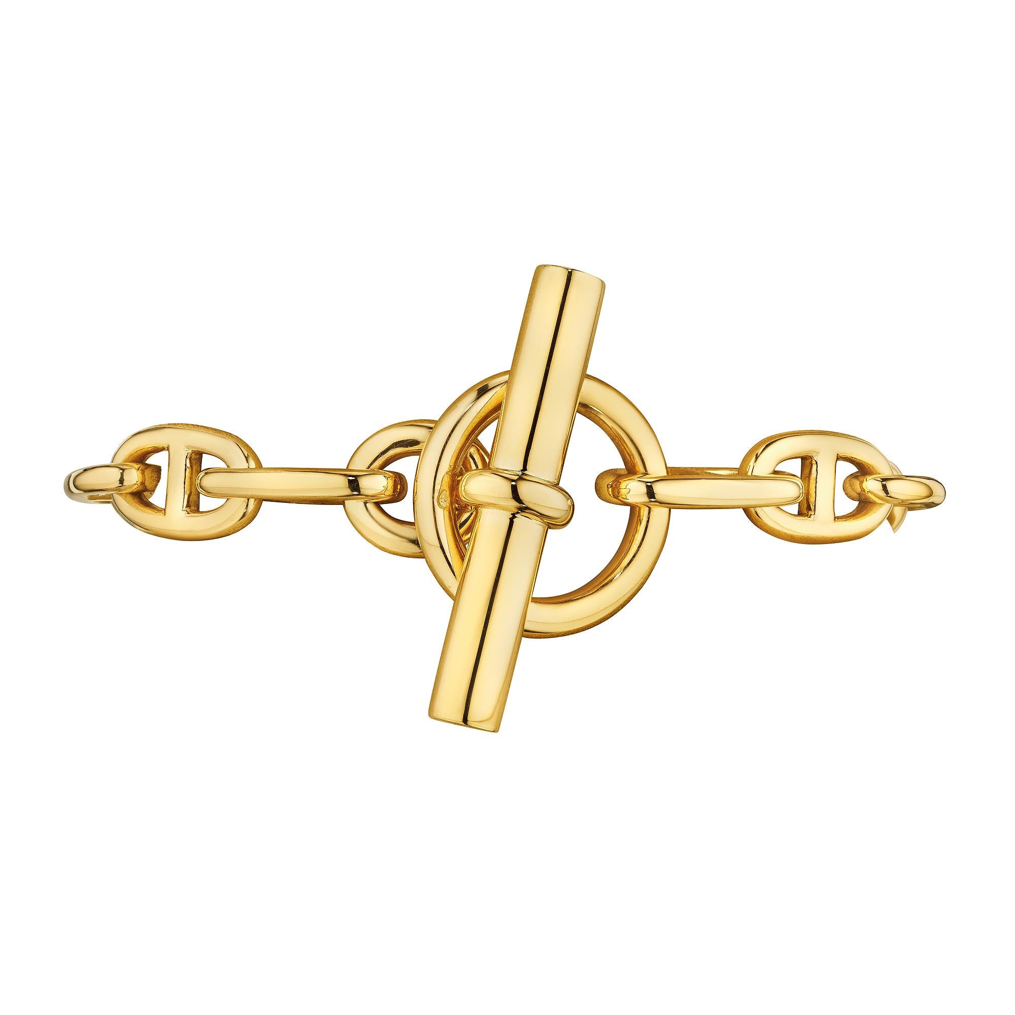 Hermes Paris Modernist Chaine d'Ancre Gold Toggle Medium Link Bracelet In Excellent Condition In Greenwich, CT