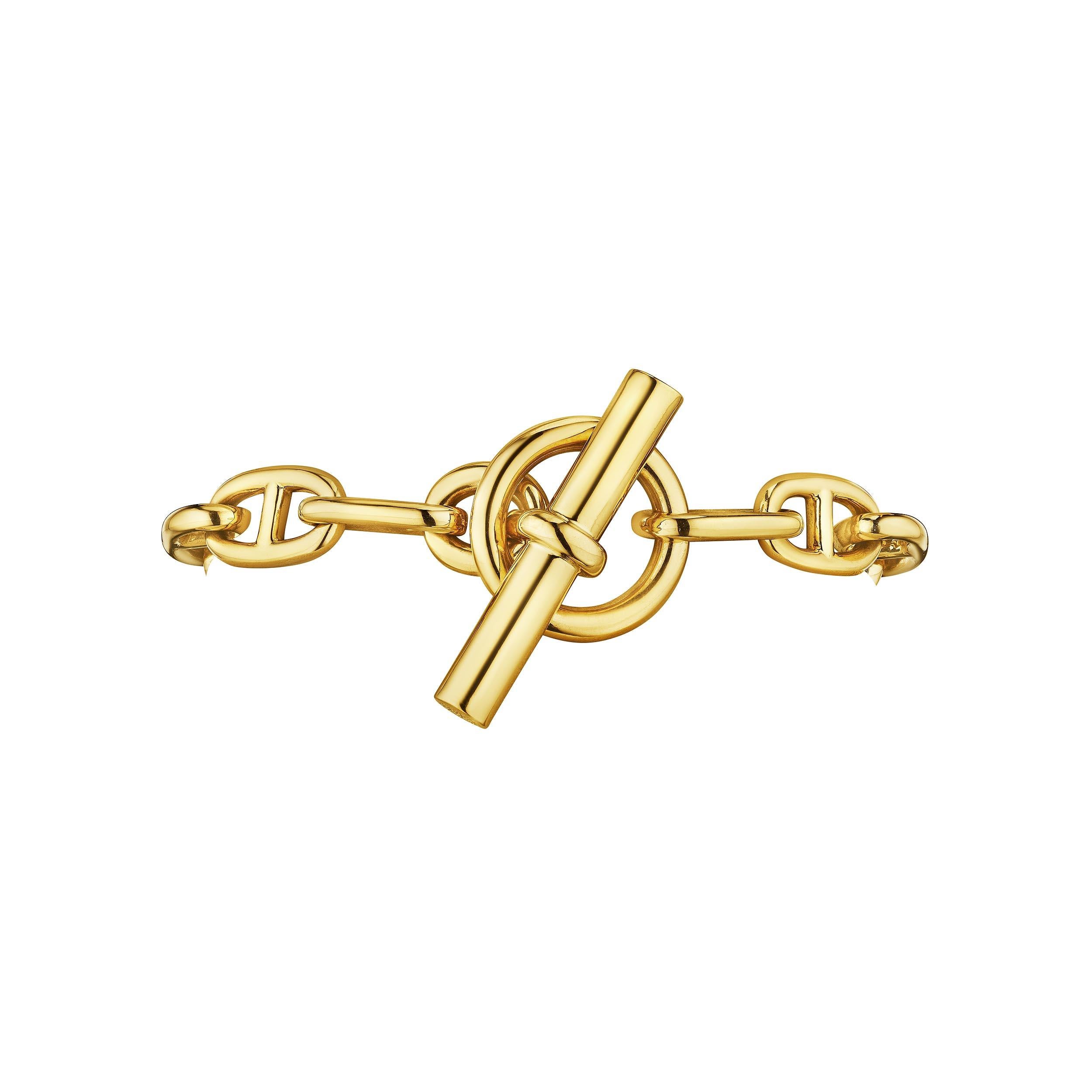 Hermes Paris Modernist Chaine d'Ancre Gold Toggle Medium Link Bracelet In Excellent Condition In Greenwich, CT