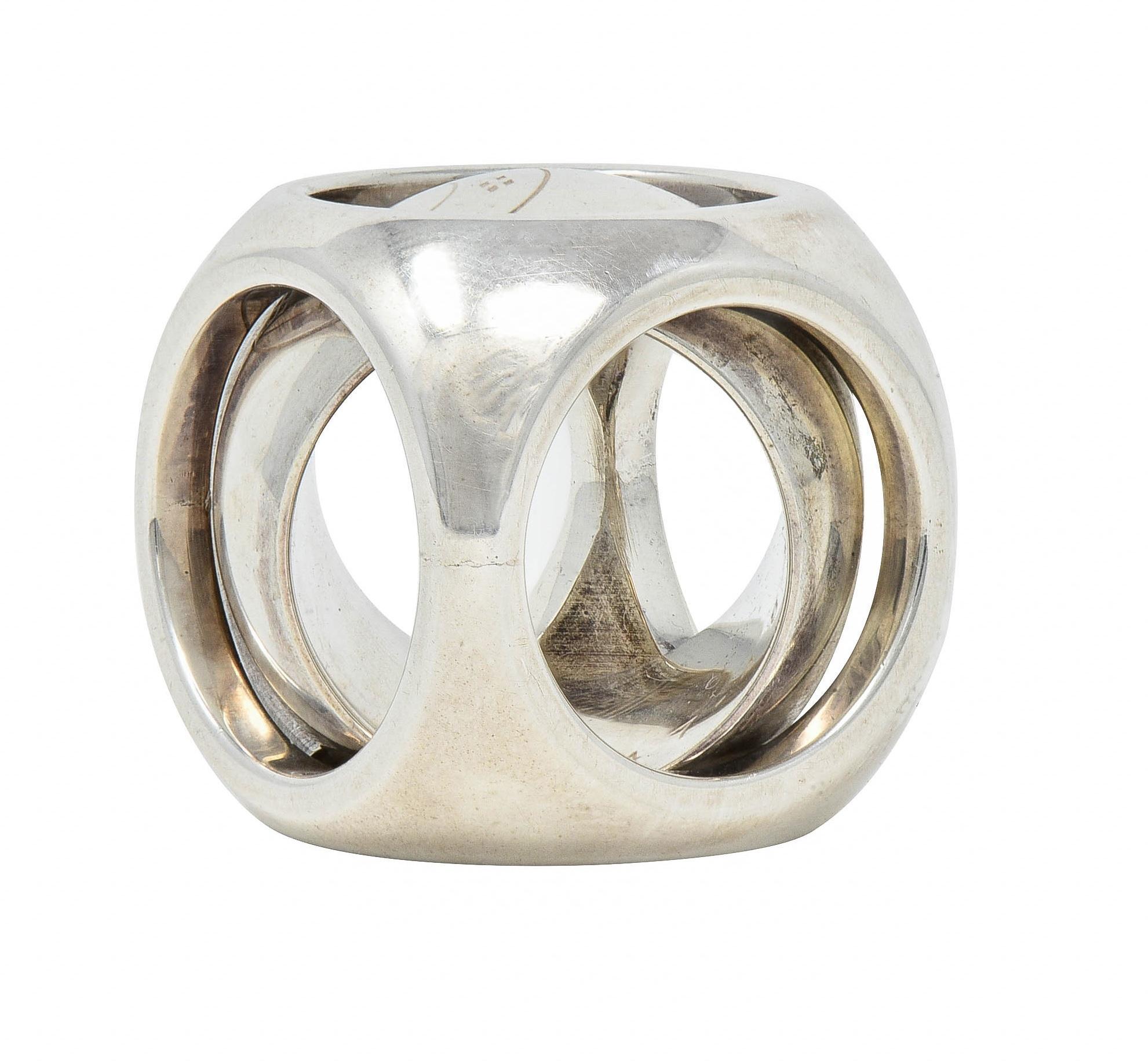 Hermés Paris Modernist Sterling Silver Spinning Cube Vintage Ring In Excellent Condition For Sale In Philadelphia, PA