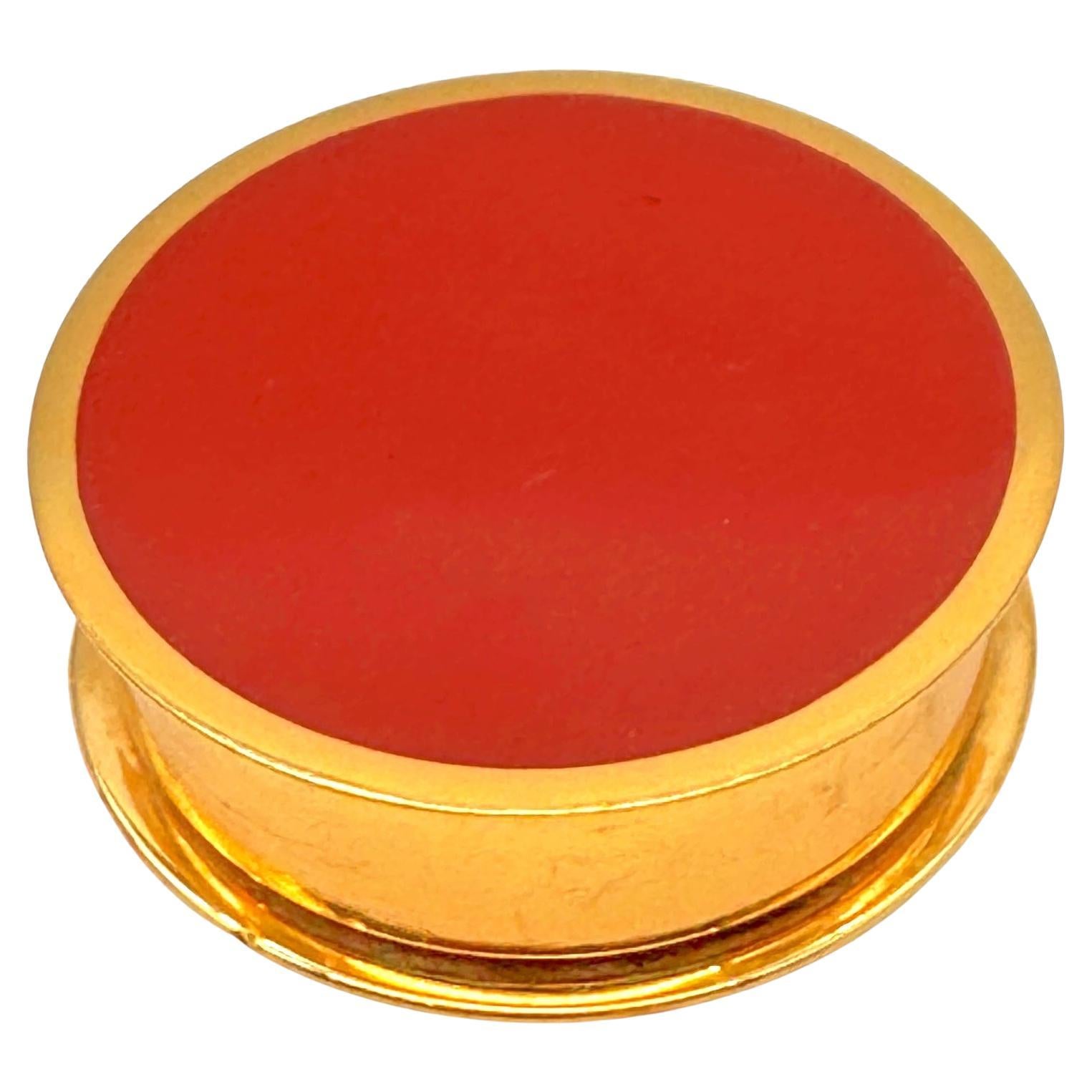 Hermès Paris Ormolu und Karneol Emaille Pillendose / Schmuckdose, 1960er-1980er Jahre im Angebot
