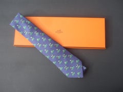 Hermes Paris Pelican Bird Silk Print Necktie in Hermes Box Circa 1990