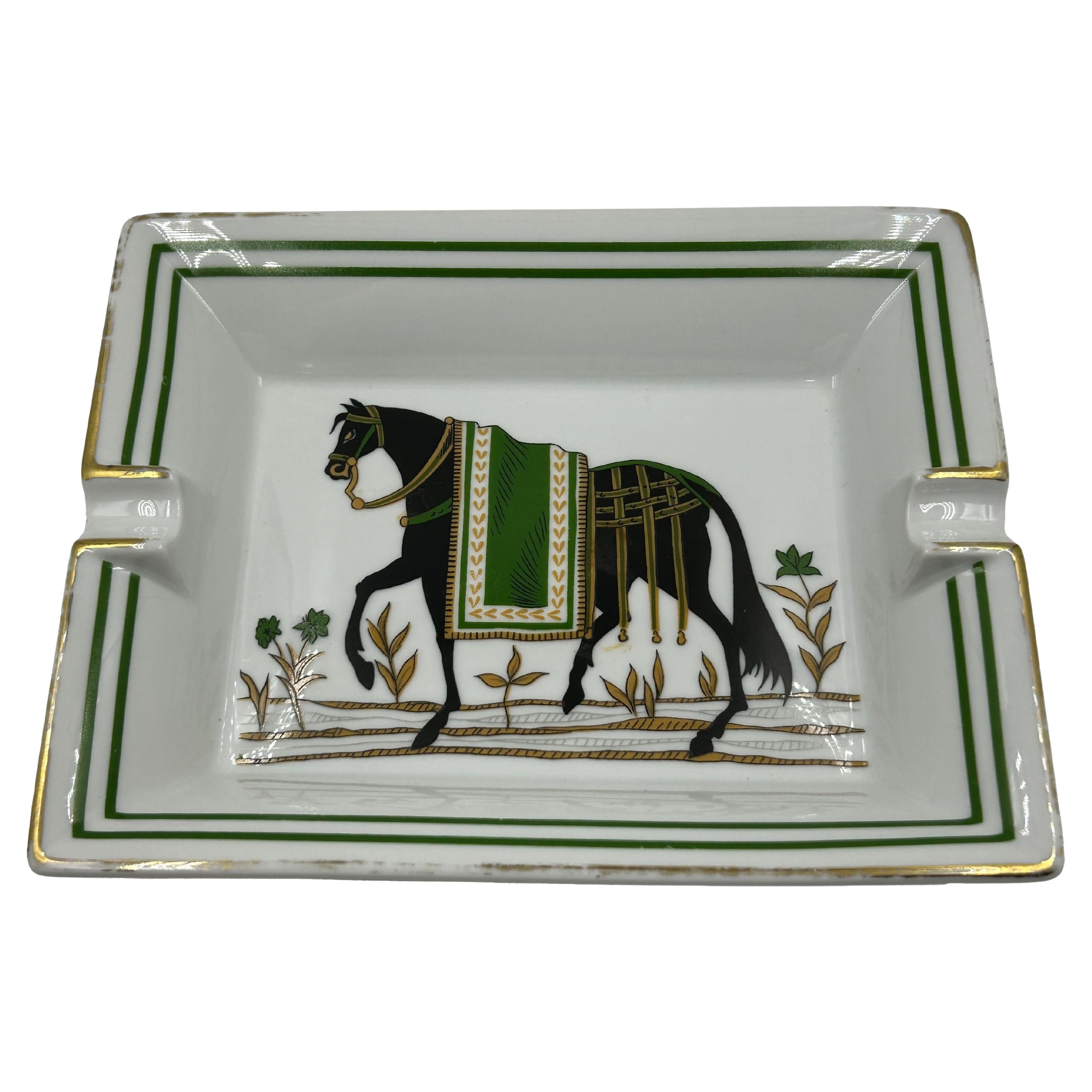 Hermès Paris Porcelain Ashtray en vente