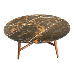 Table basse ronde en marbre et base en Wood, Hermès Paris, 21e siècle