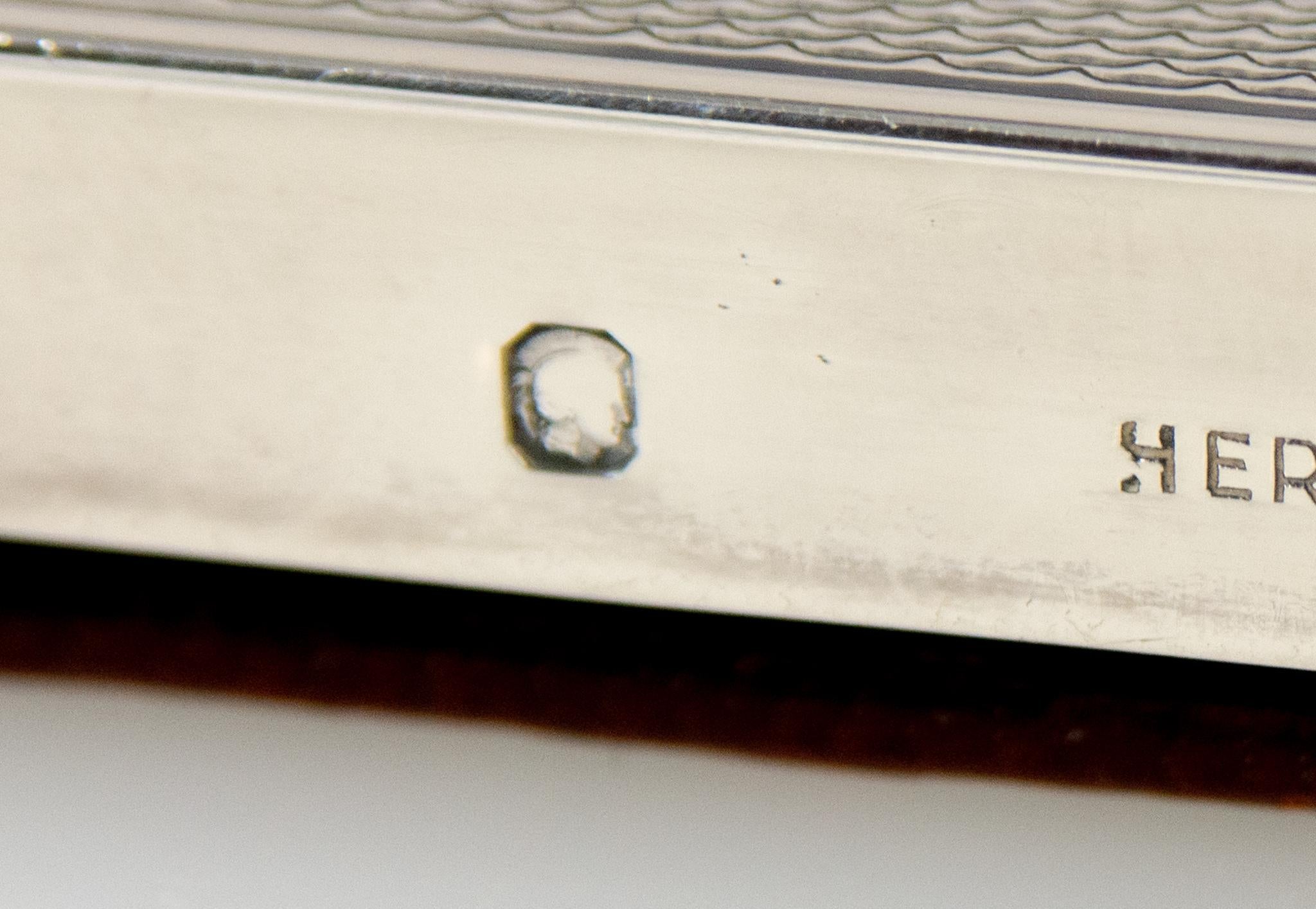 Hermès Coppia di grandi cornici per foto in argento Sterling Ravinet d'Enfert, Paris in vendita 1
