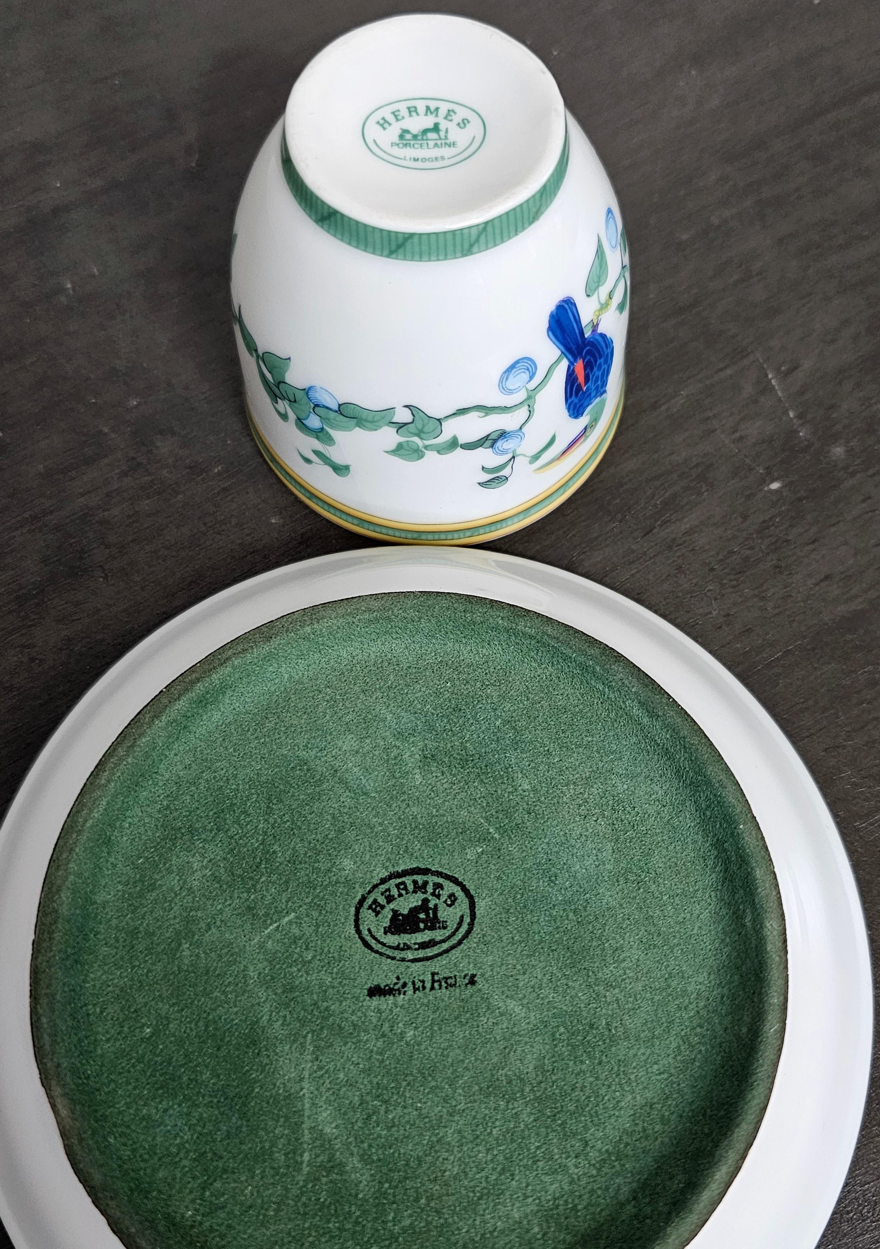 Hermès Paris Toucan Porcelain Small Cup Bowl & Dish   For Sale 7