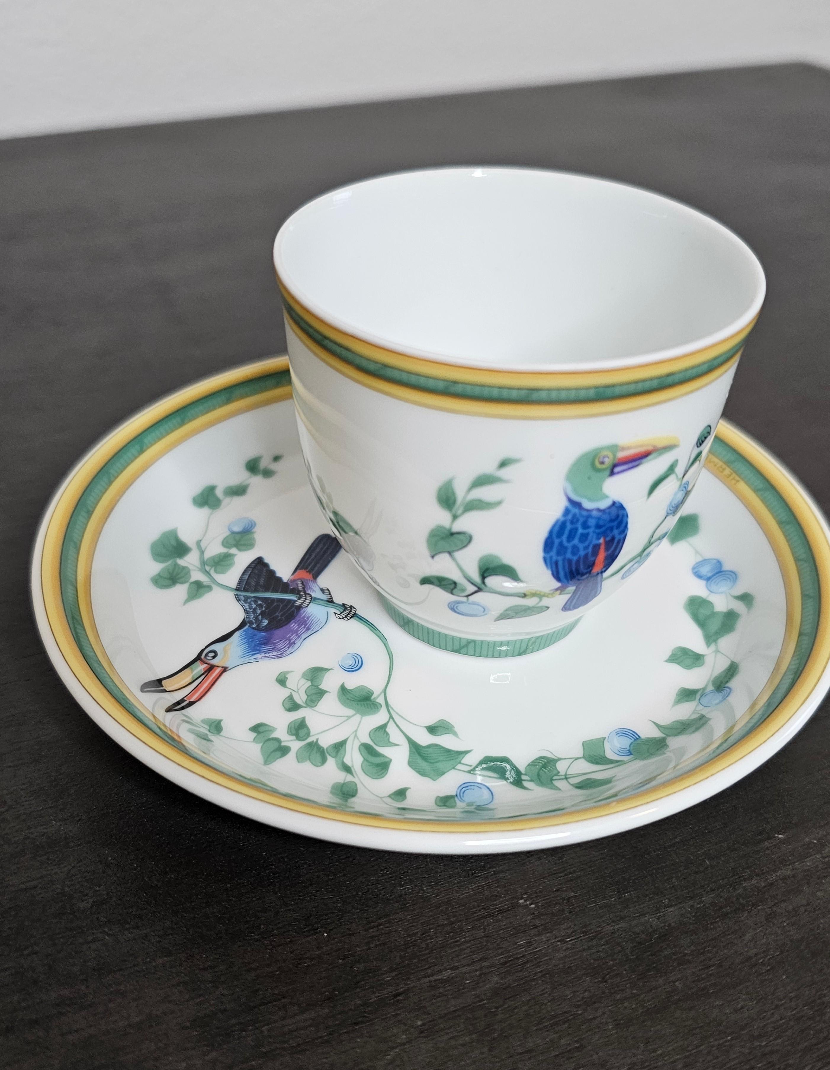 Add a touch of whimsical elegance and sophistication at your next dinner party with these charming Hermès Paris table articles!

Comprising a scarce diminutive handleless cup / bowl, accompanied with a small plate / dish / saucer, featuring