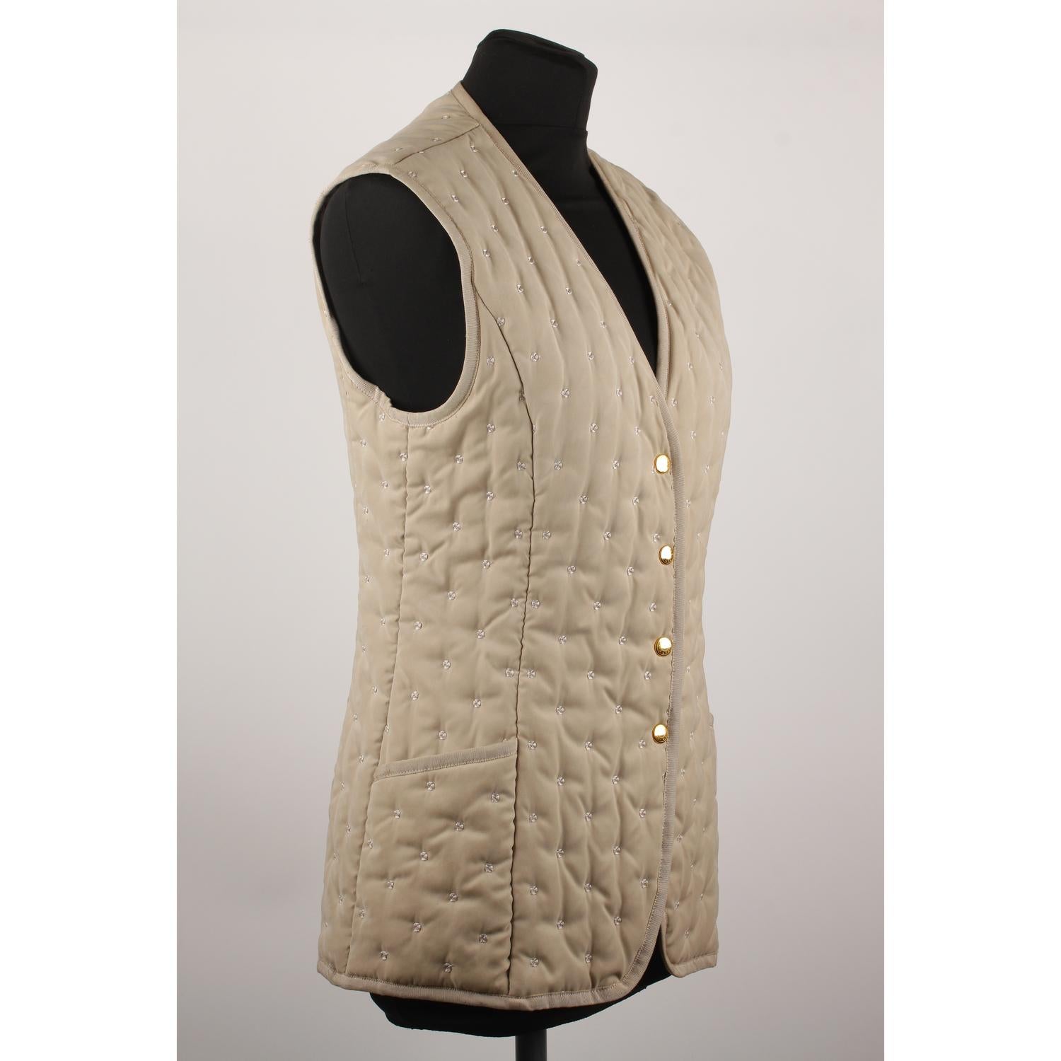 Hermes Paris Vintage Beige Embroidered Padded Vest Size 38 In Good Condition In Rome, Rome