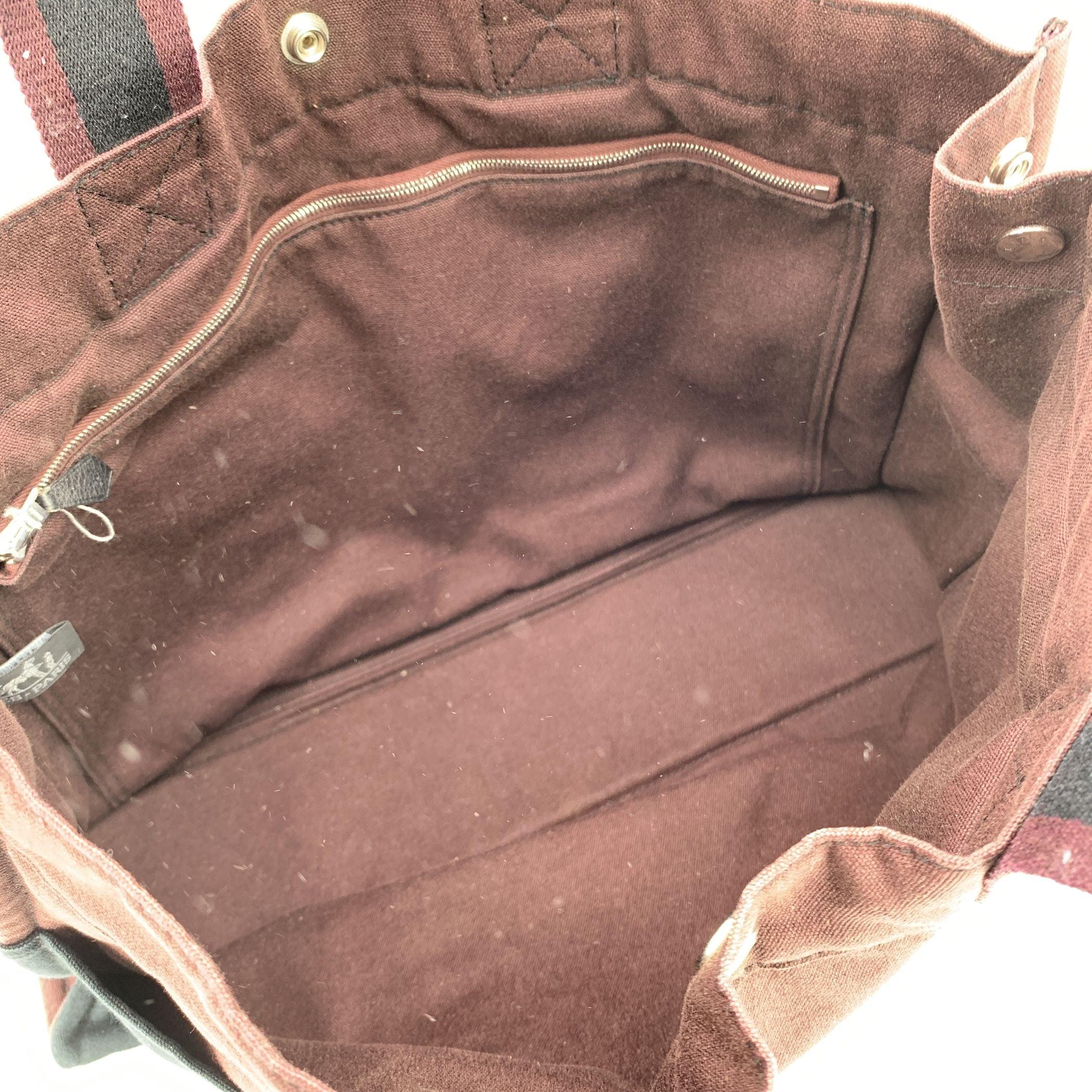 Women's or Men's Hermes Paris Vintage Black Burgundy Canvas Fourre Tout MM Bag Tote For Sale