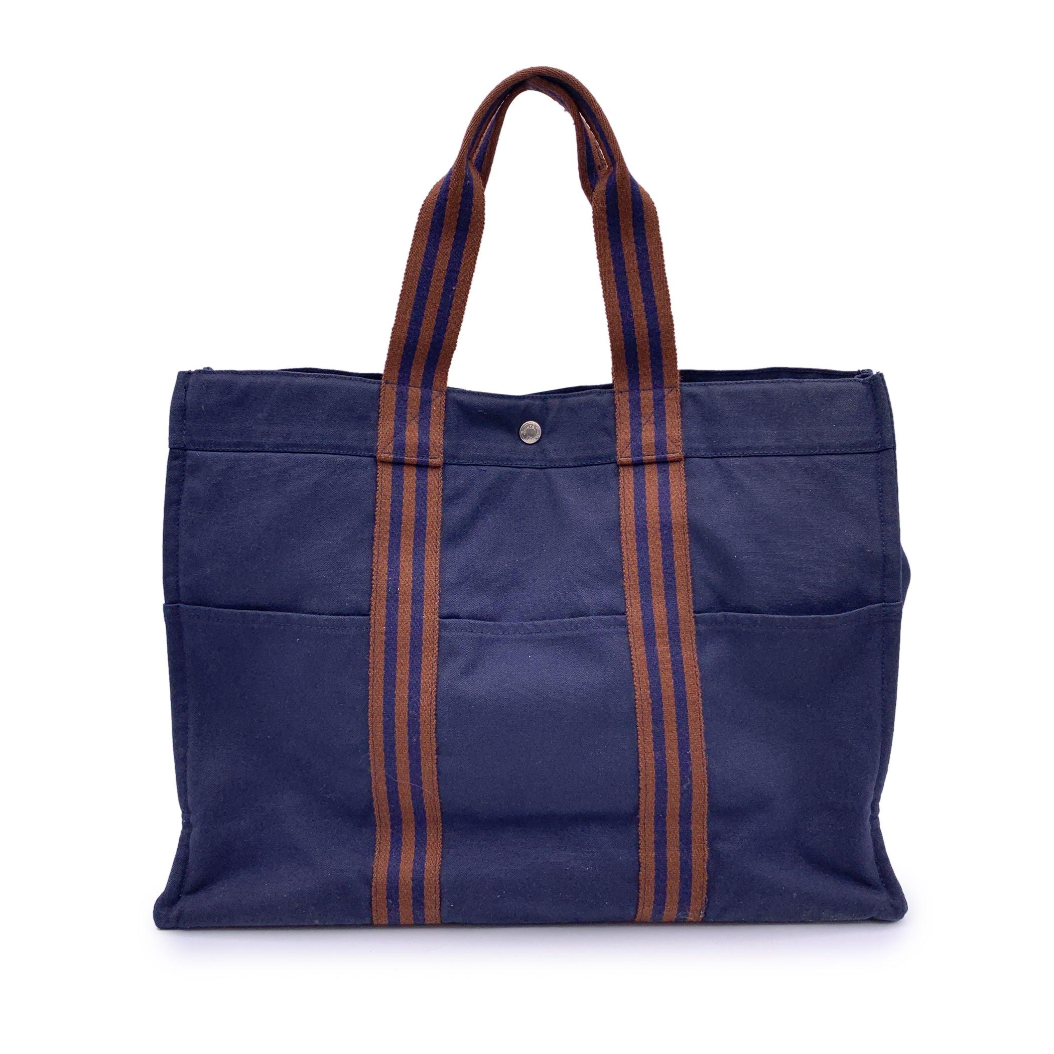 Hermes Paris Vintage Blue and Brown Canvas Fourre Tout GM Bag Tote In Excellent Condition In Rome, Rome