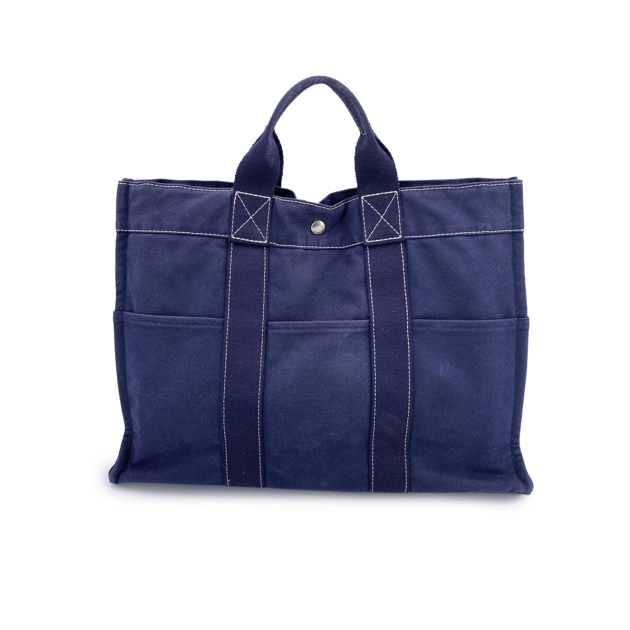Hermes Paris Vintage Blue Canvas Cotton Fourre Tout MM Bag Tote In Excellent Condition For Sale In Rome, Rome
