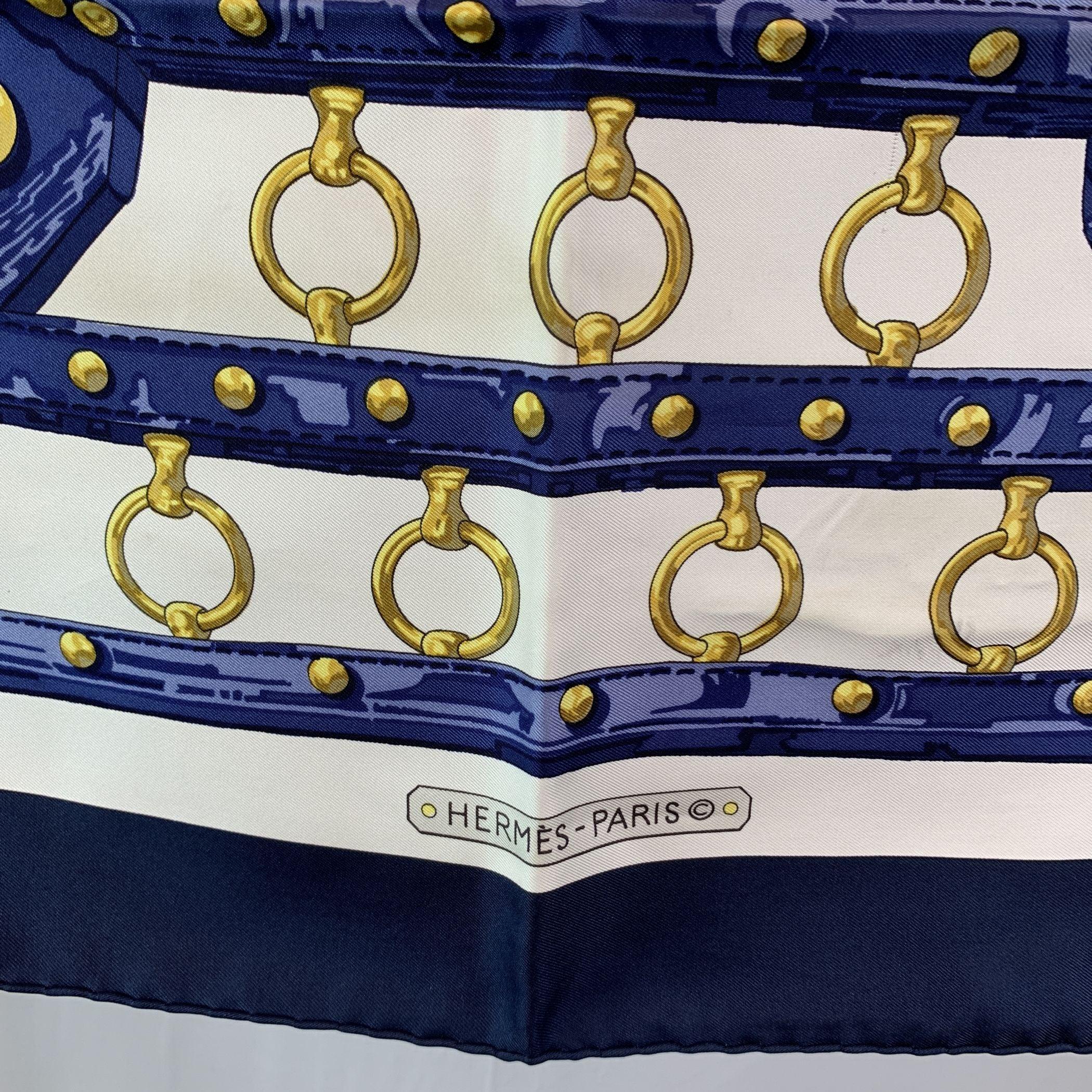 Hermes Paris Sciarpa vintage in seta blu Aux Champs 1970 Cathy Latham In condizioni ottime in vendita a Rome, Rome