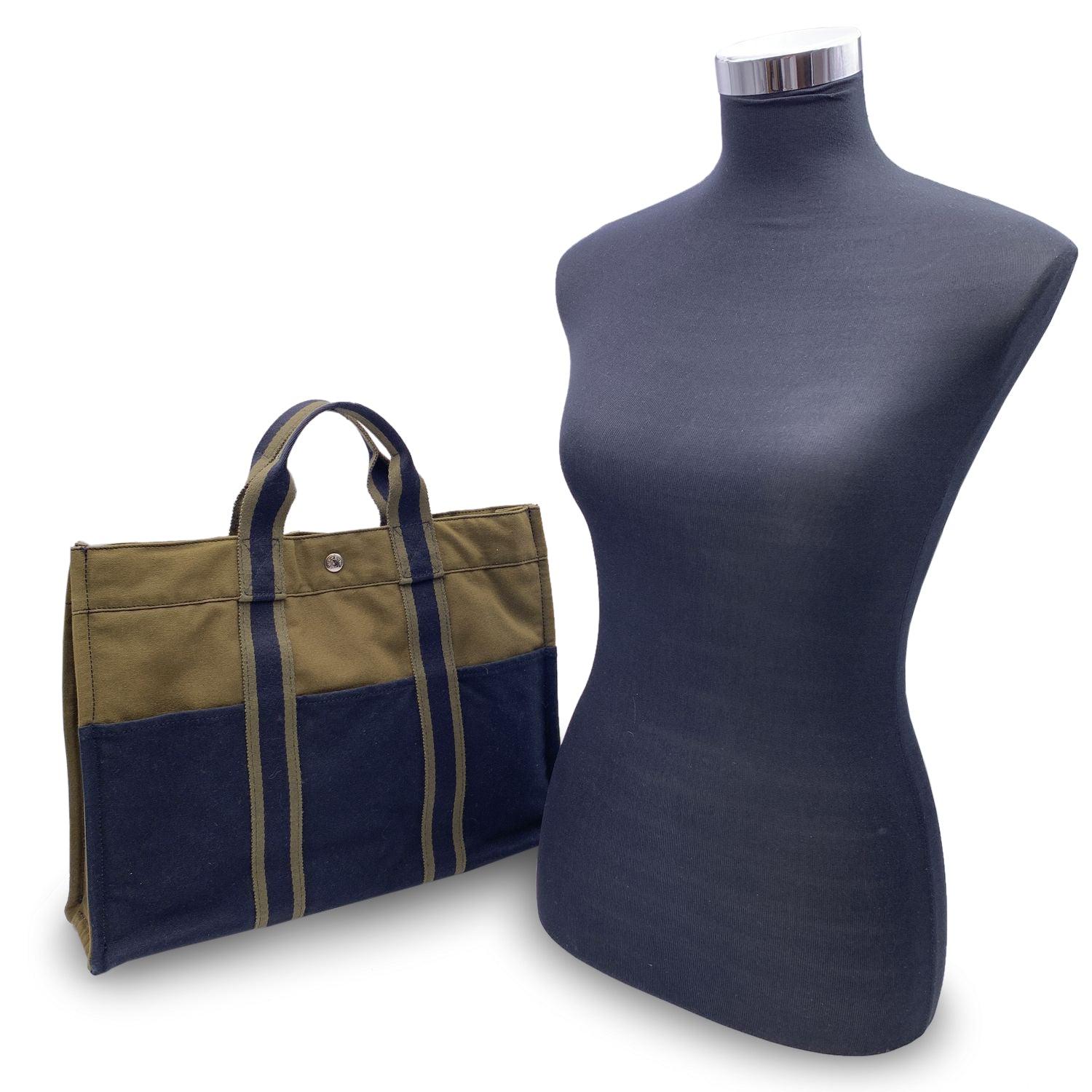 Hermes Paris Vintage Green and Blue Cotton Fourre Tout MM Tote Bag 2