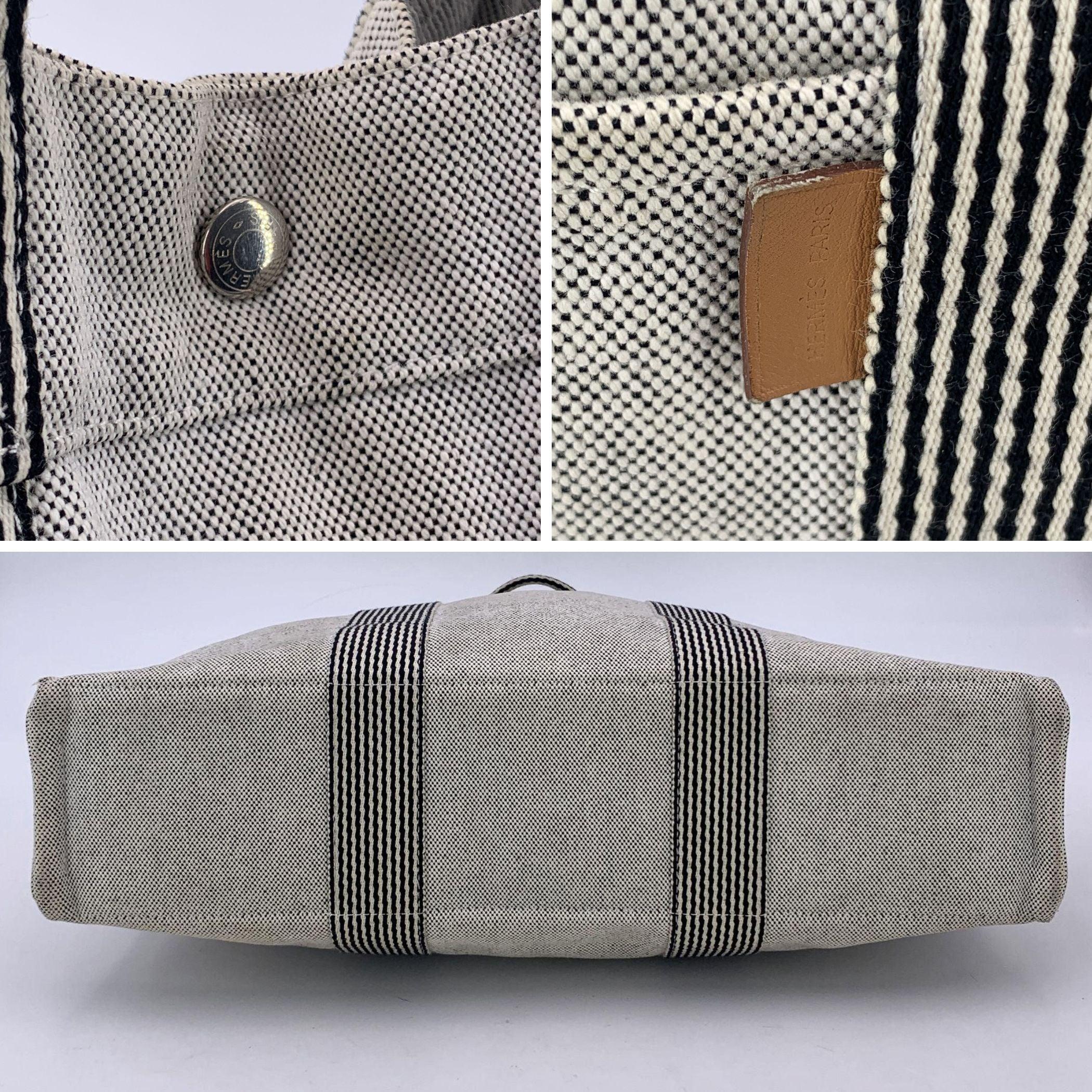 Hermes Paris Vintage Grey and Black Cotton Fourre Tout MM Tote Bag 3