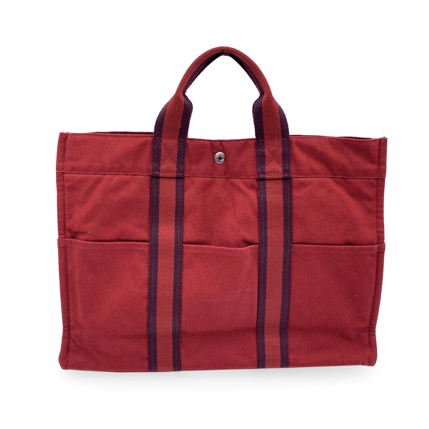 Hermes Paris Vintage Red Canvas Cotton Fourre Tout MM Bag Tote In Excellent Condition For Sale In Rome, Rome
