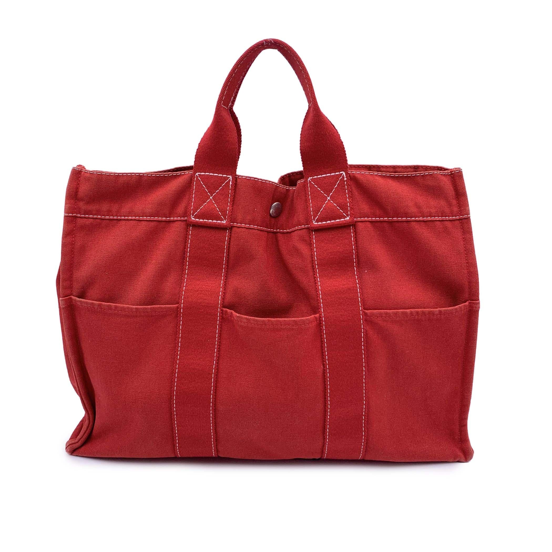 Hermes Paris Vintage Red Canvas Cotton Fourre Tout MM Bag Tote In Good Condition For Sale In Rome, Rome