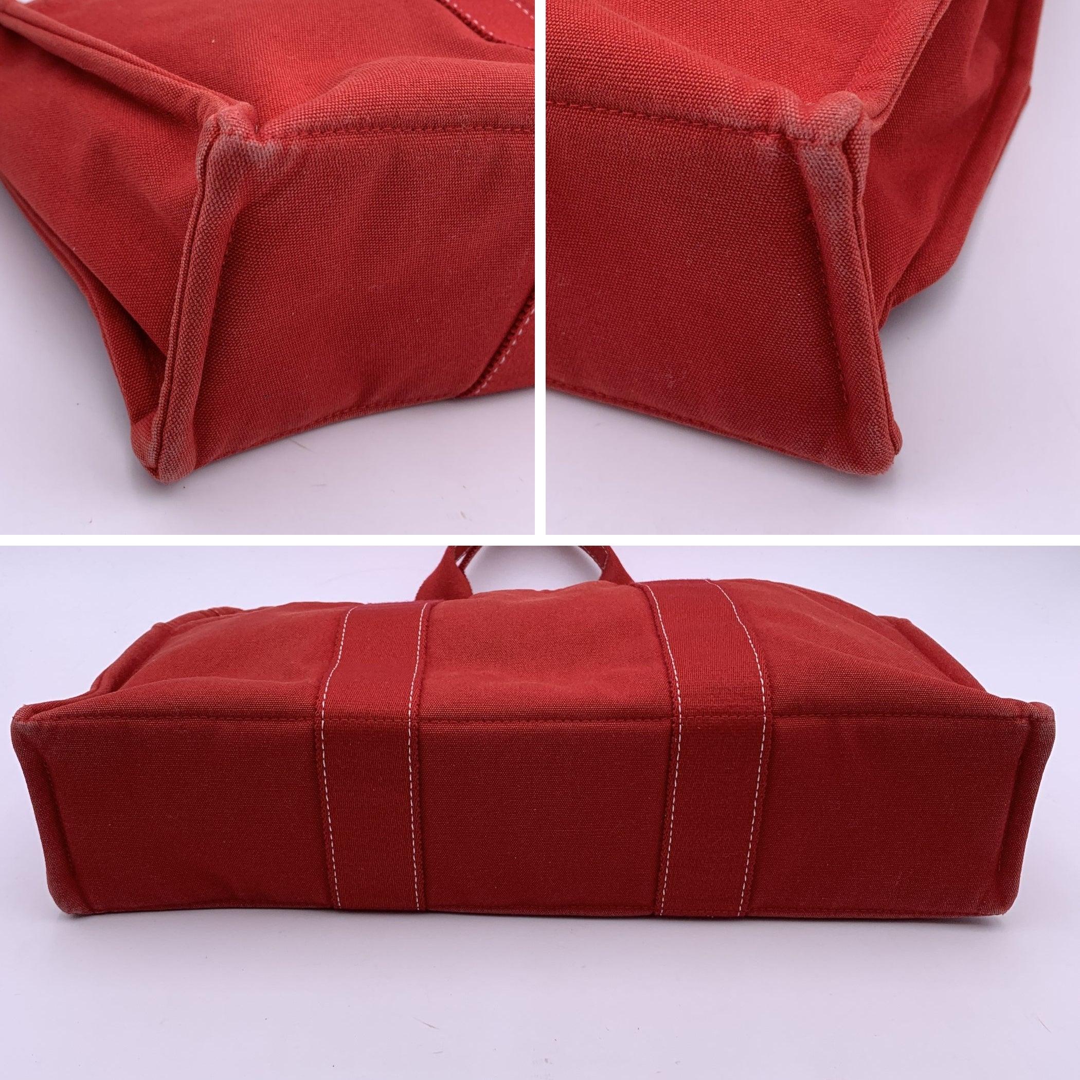 Hermes Paris Vintage Red Canvas Cotton Fourre Tout MM Bag Tote In Excellent Condition In Rome, Rome