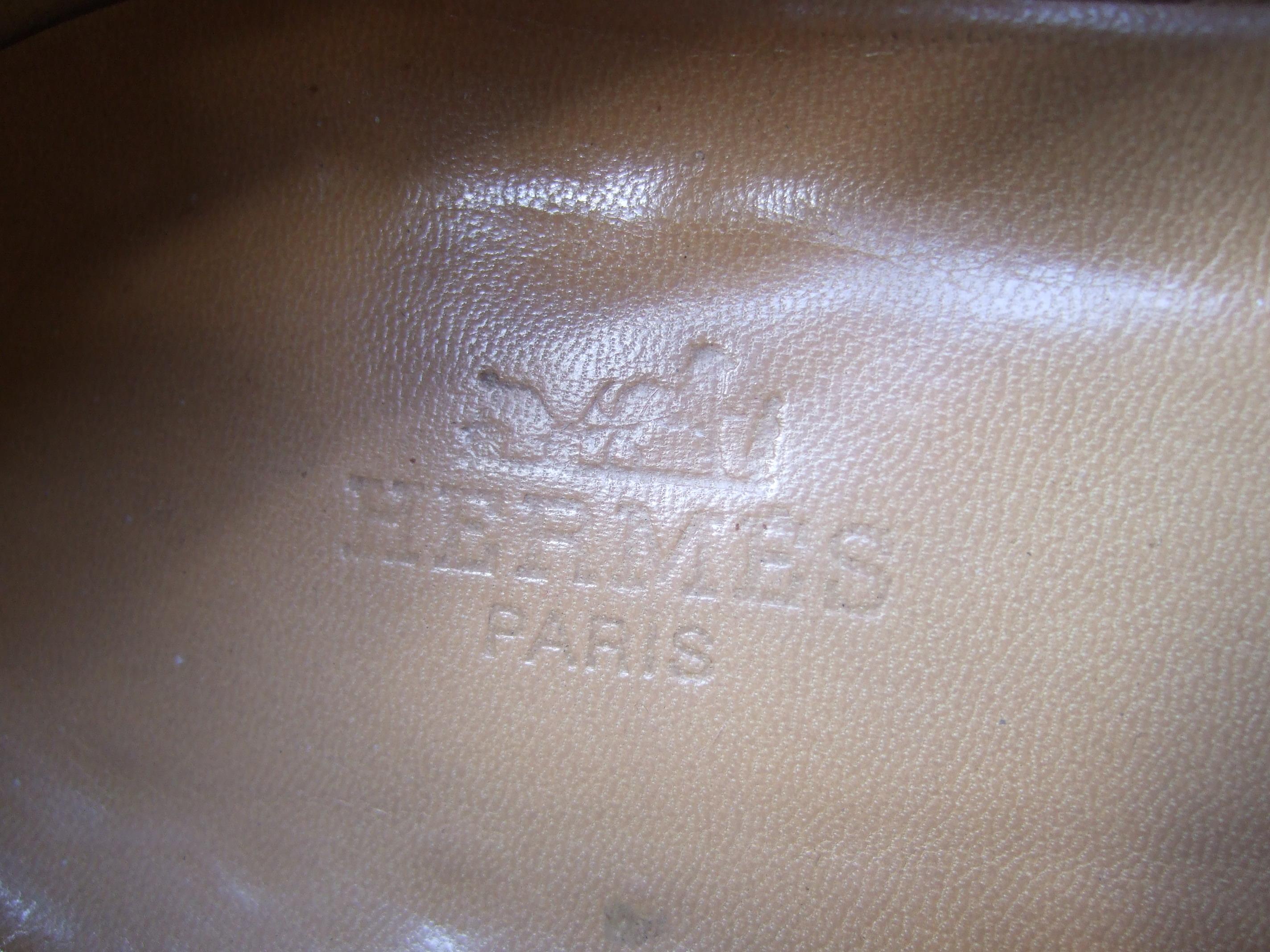 Hermès Paris - Mocassins italiens Constance en cuir ivoire à boucle argentée pour femme, années 1990 en vente 5