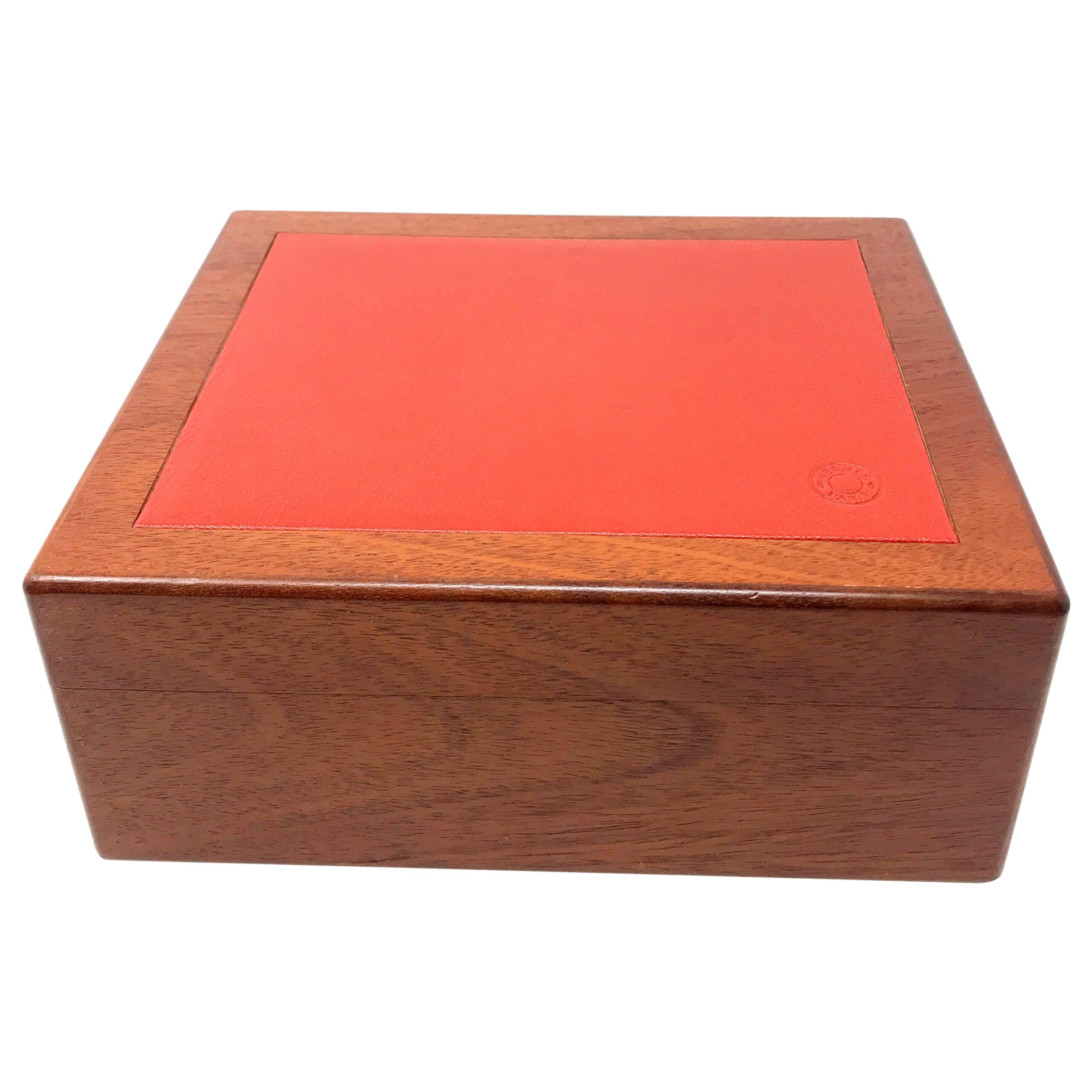 HERMES PARIS wooden cigar box.  For Sale