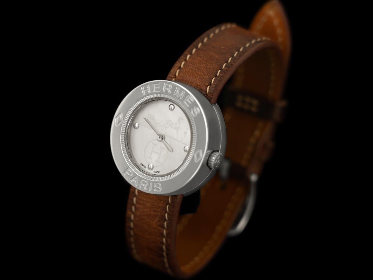 Hermes Passe Passe Ladies Quartz Watch with Mother of Pearl Dial - SS In Excellent Condition For Sale In Suwanee, GA