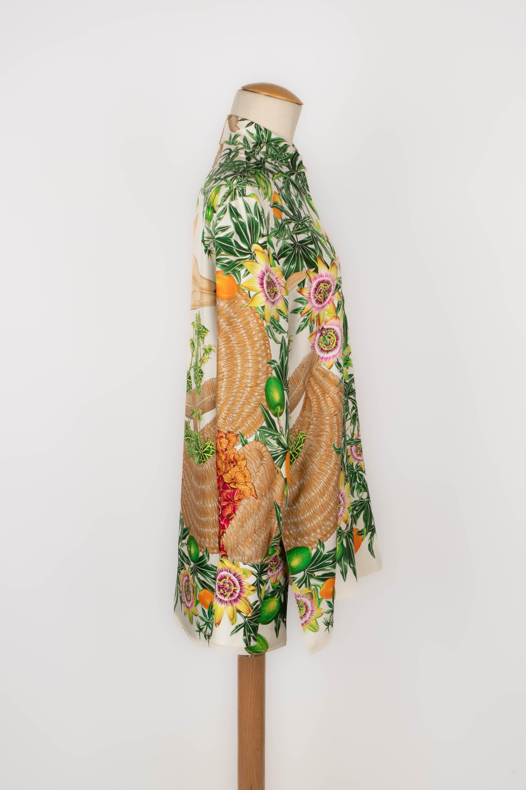 Beige Hermès ‘Passiflores’ shirt For Sale