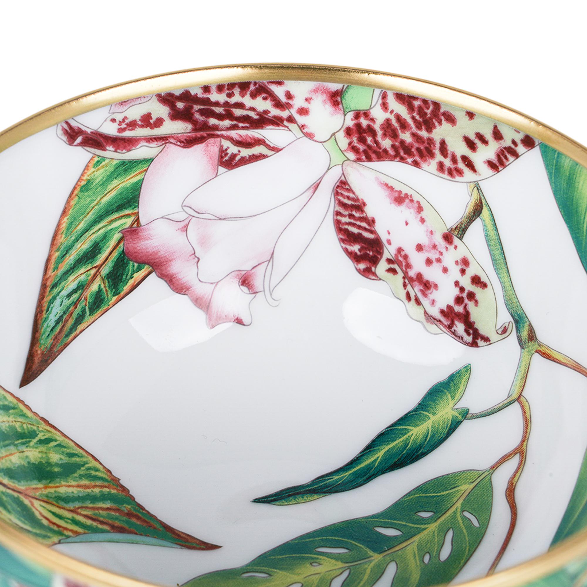Hermes Passifolia Medium Vegetable Bowl New w/Box In New Condition For Sale In Miami, FL