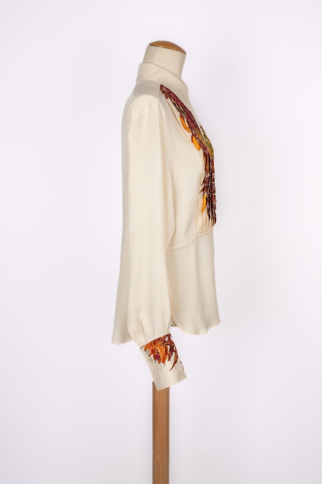 Hermès 'Passion Flowers' Silk Blouse, 1996 In Excellent Condition For Sale In SAINT-OUEN-SUR-SEINE, FR