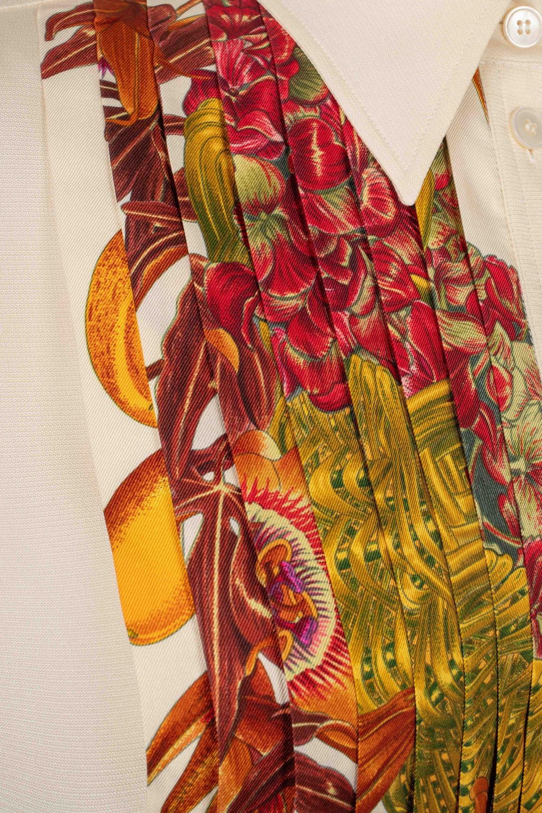 Hermès 'Passion Flowers' Silk Blouse, 1996 For Sale 2