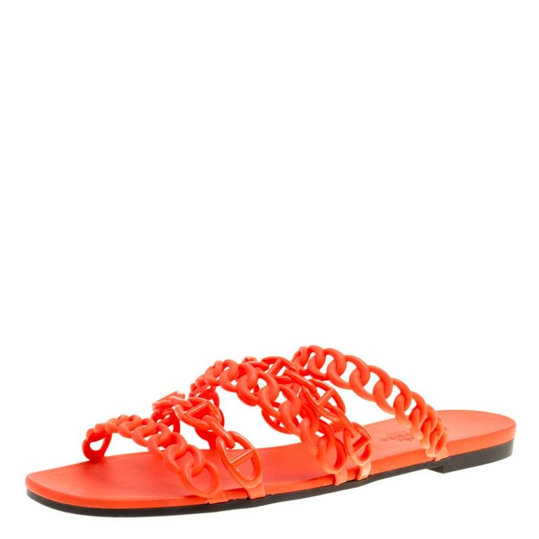Hermes Pavot Rubber D'ancre Chaine Sandals Size 40 For Sale at 1stDibs