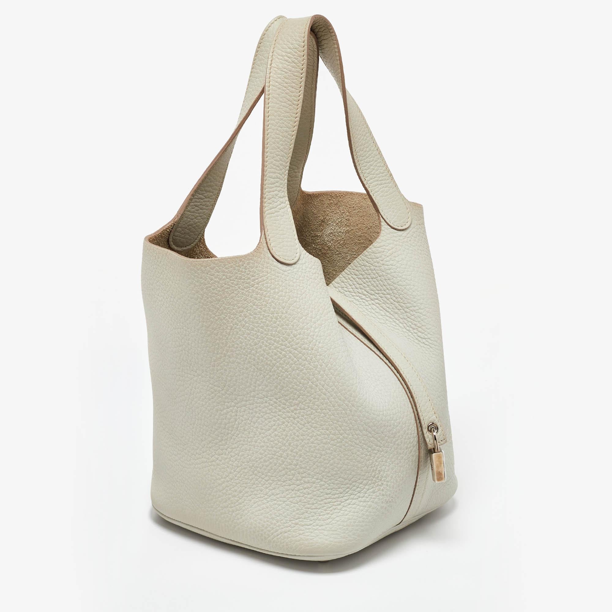 Beige Hermes Pearl Grey Taurillon Clemence Leather Picotin Lock 22 Bag