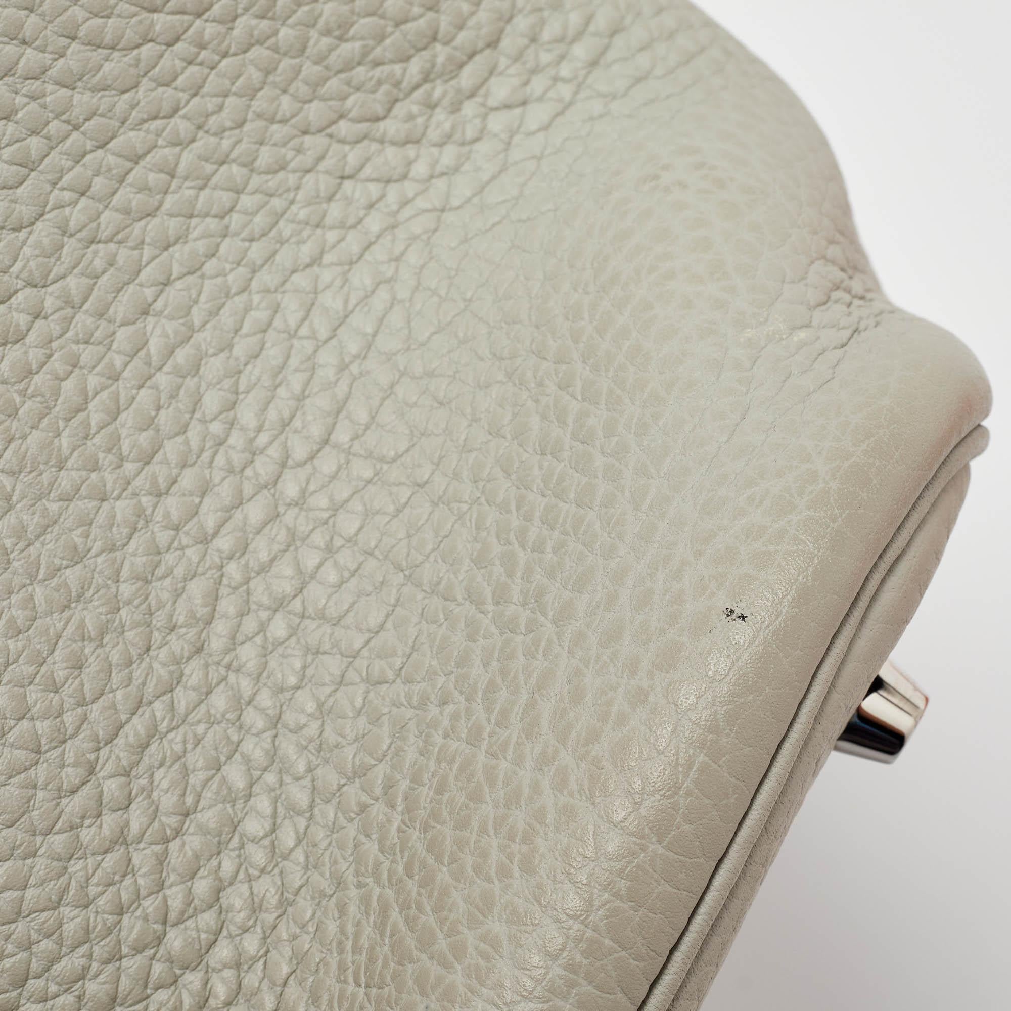 Hermes Pearl Grey Taurillon Clemence Leather Picotin Lock 22 Bag 2