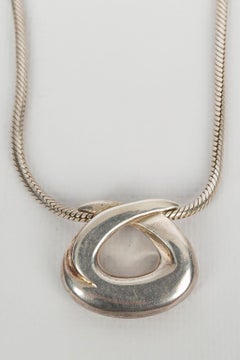 Hermès Pendant Necklace in Silver