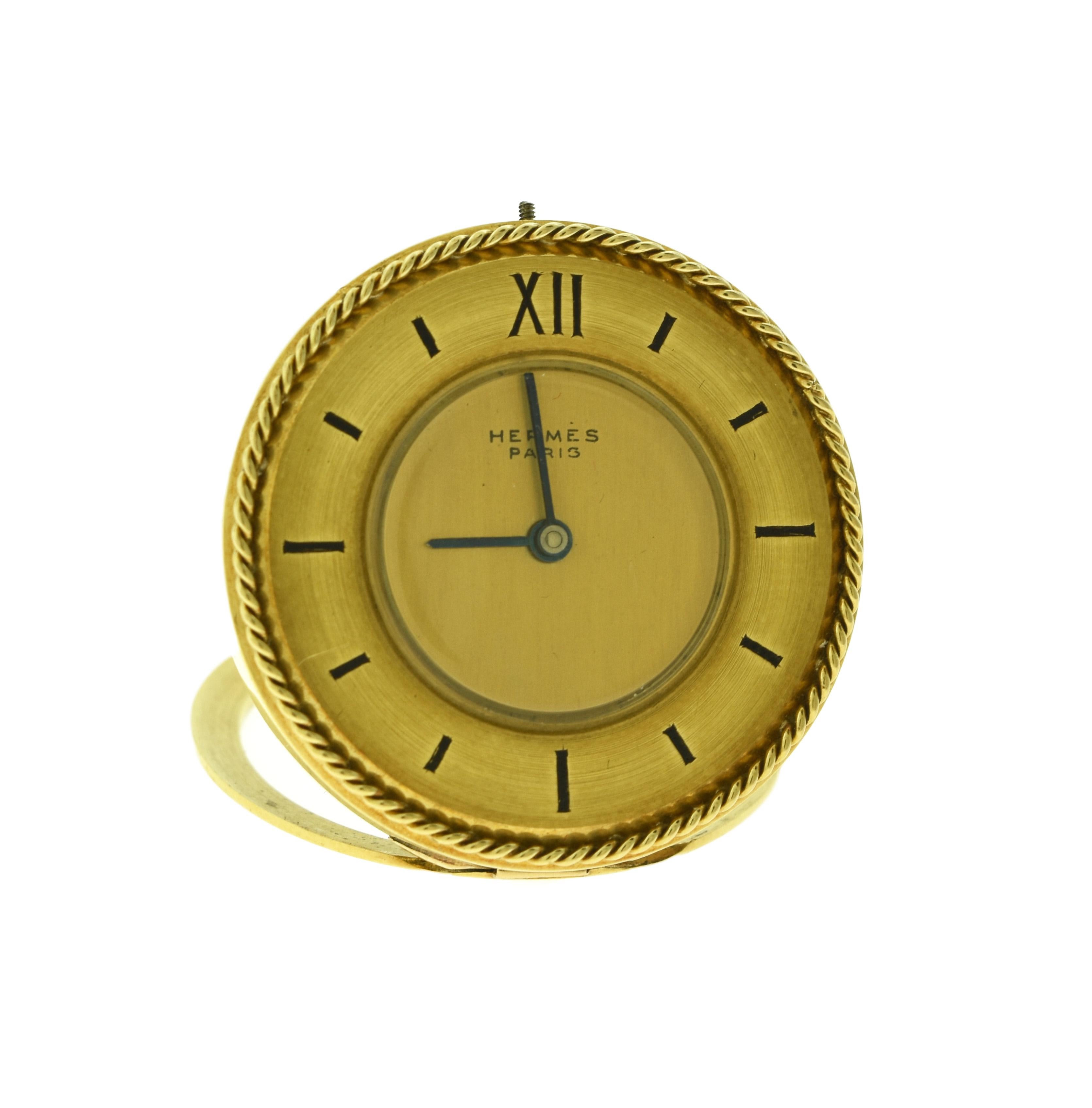 Hermes Pendulette Clipper Travel Desk Clock, 18 Karat Solid Yellow Gold In Good Condition In Miami, FL
