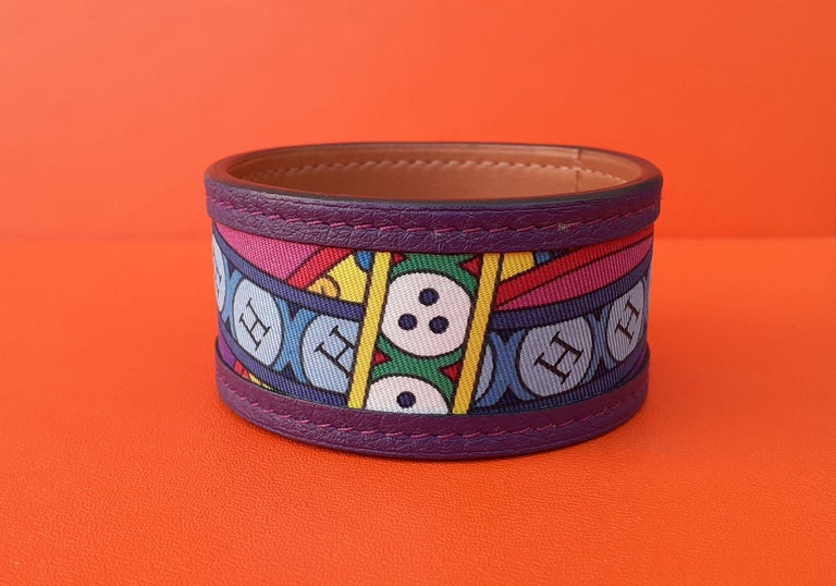 Hermès Petit H Bracelet Leather and Silk Size 67 For Sale at 1stDibs