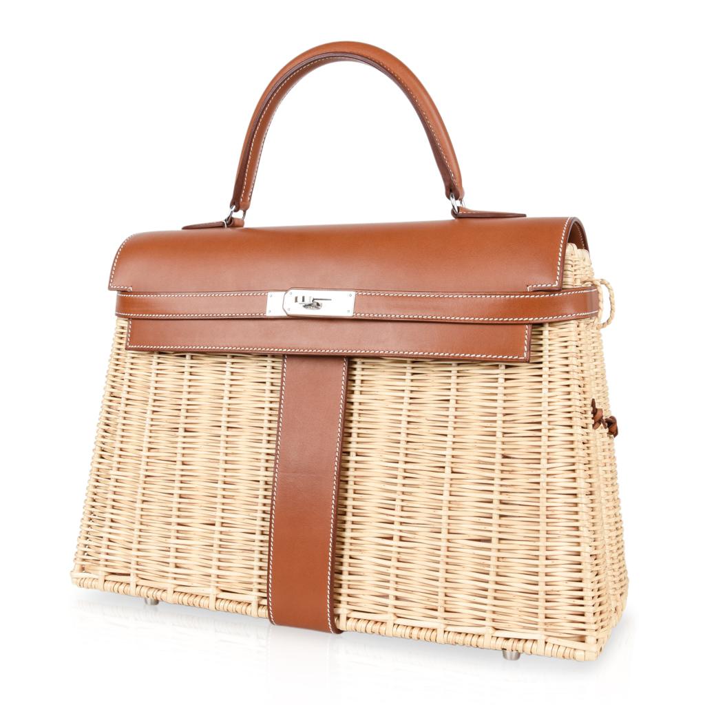 Hermes Picnic Kelly Bag 35 Wicker/Osier Palladium Hardware In New Condition In Miami, FL