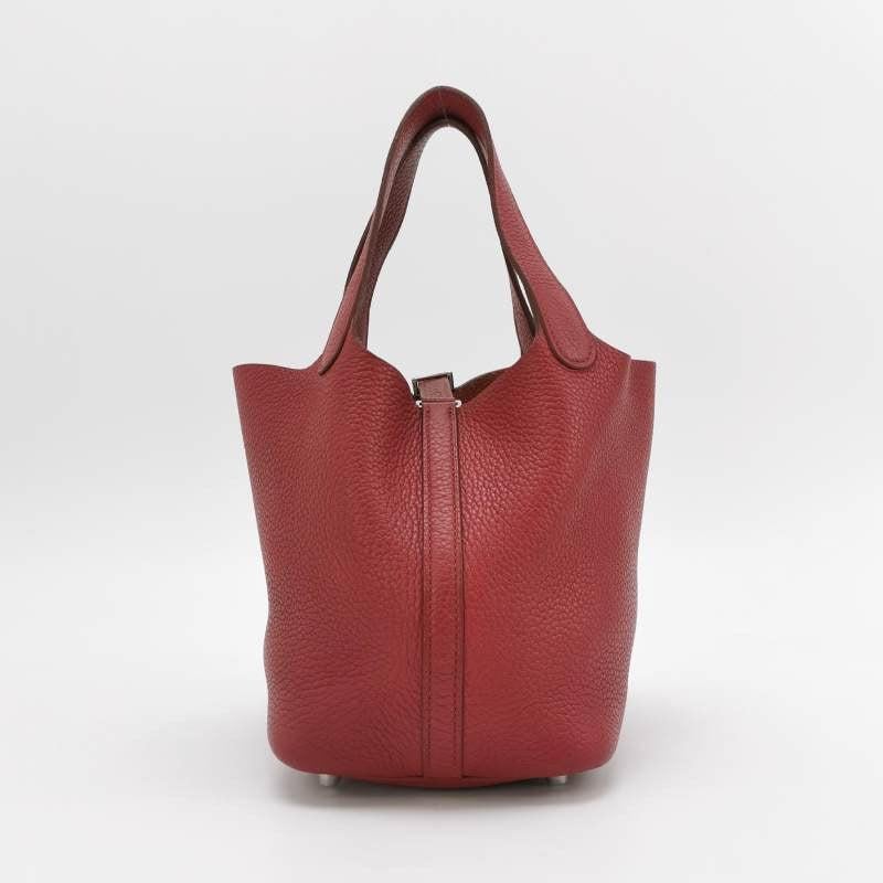 Hermes Picotin 18 Burgundy Clemence Taurillon Leather 2014 In Good Condition For Sale In AUBERVILLIERS, FR