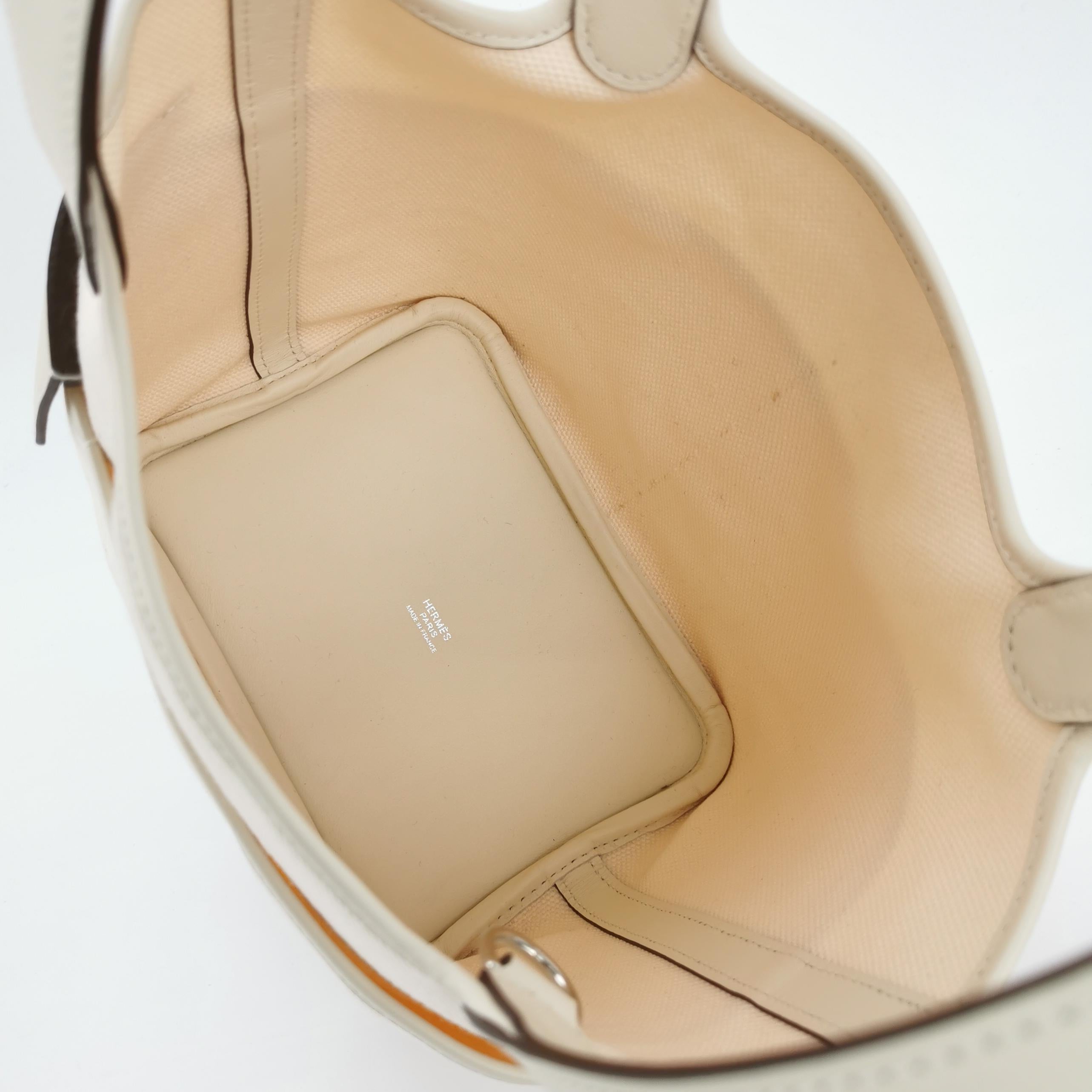 Hermes Picotin 18 Cargo Lock Pocket 18 Cream White Swift in pelle e tela PHW in vendita 2
