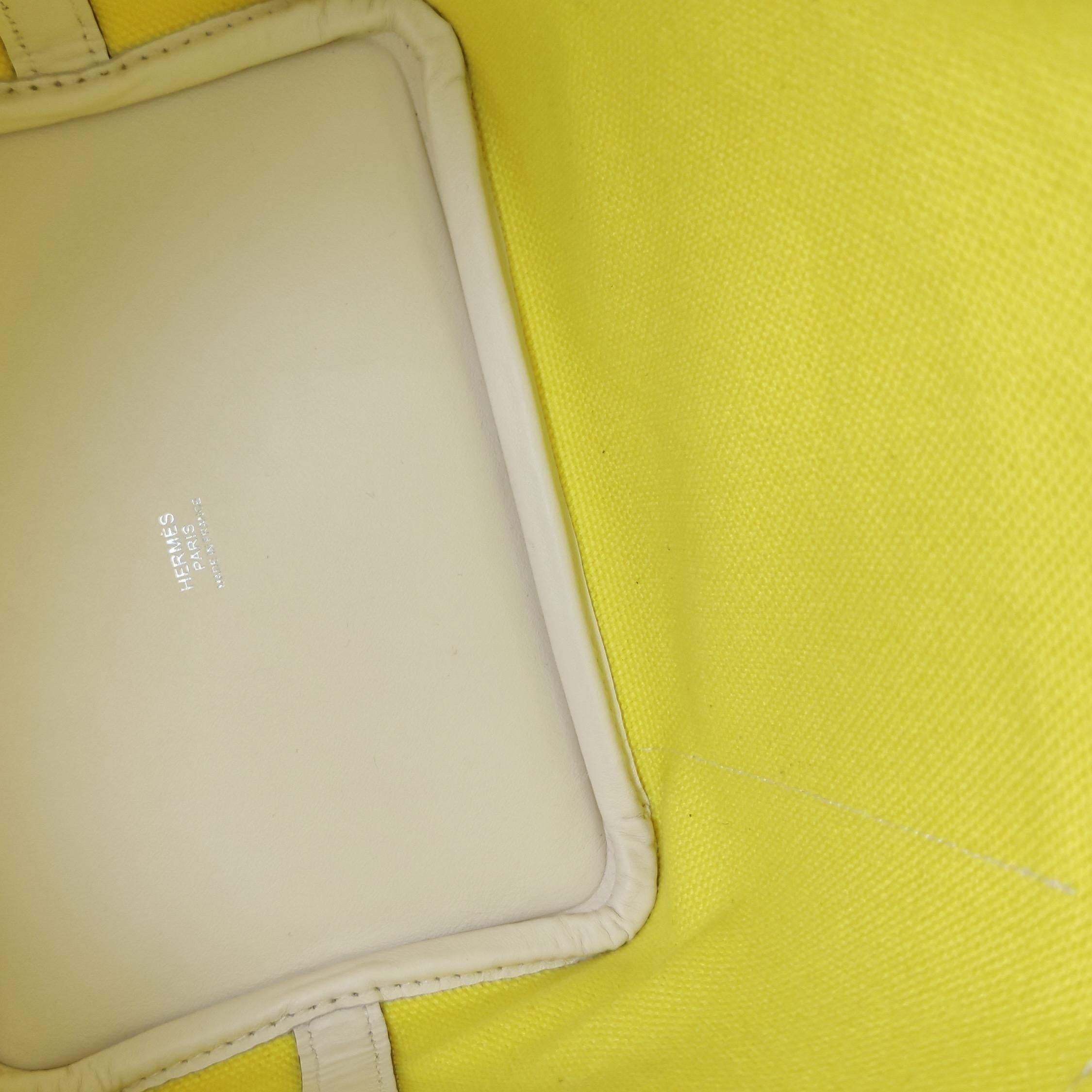 Hermes Picotin 18 Cargo Lock Pocket 18 Lemon Yellow Swift in pelle e tela PHW in vendita 5