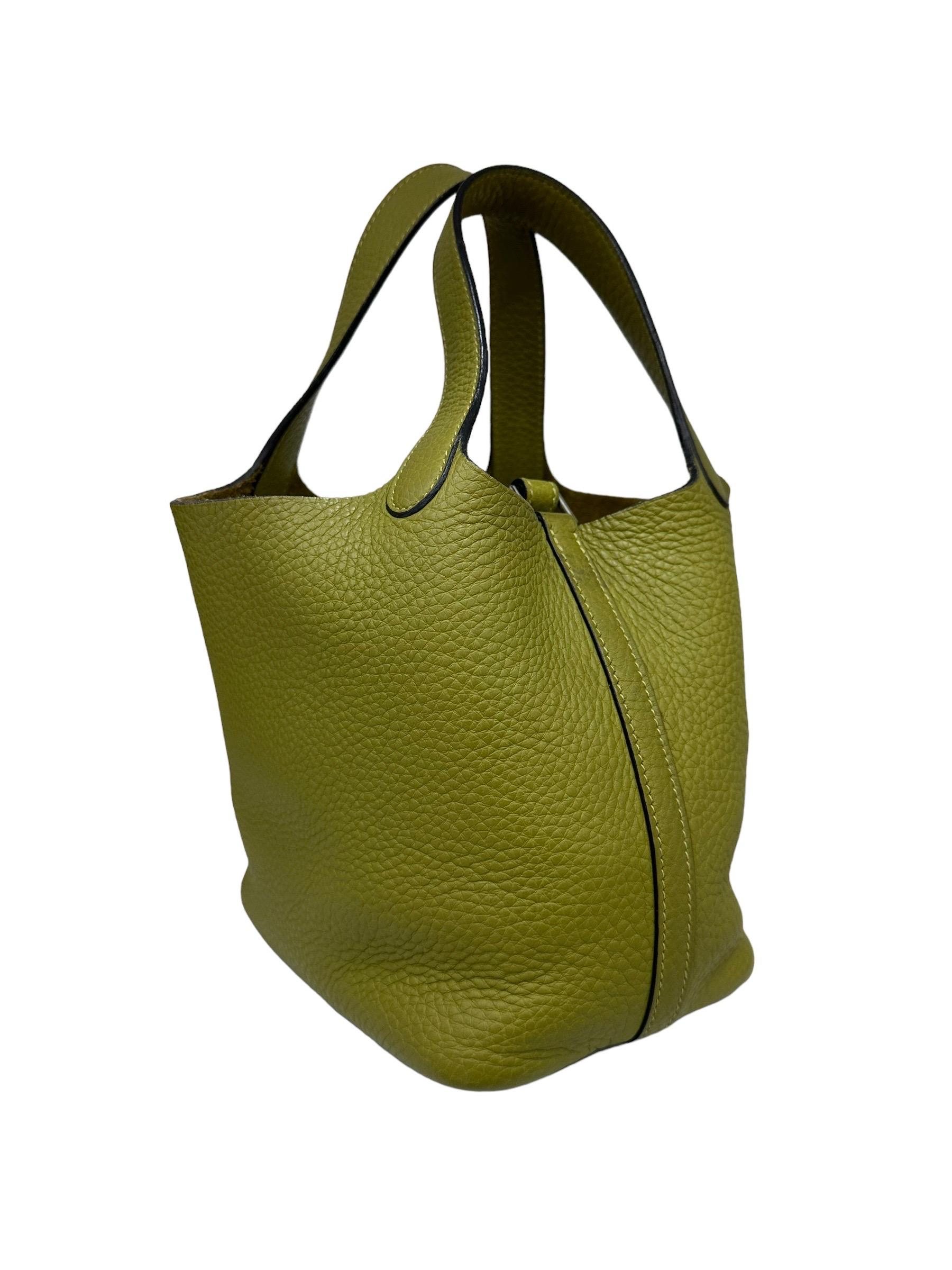 Women's Hermès Picotin 18 Cleamence Leather Vert Anis Top Handle Bag For Sale