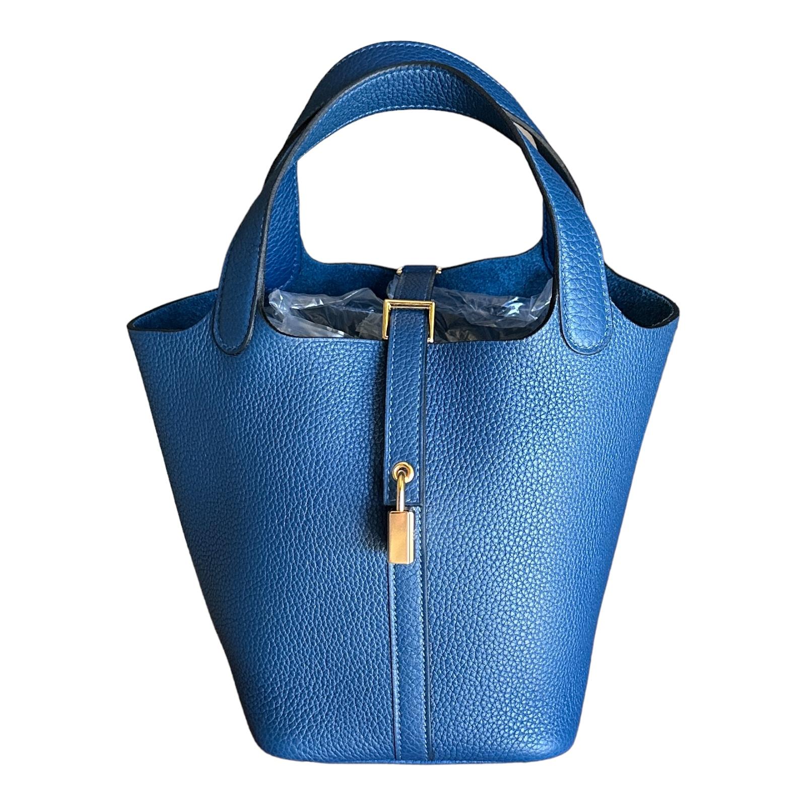 Hermes Picotin 18 Deep Blue Mini Lock Bag 18cm Gold Hardware Handbag In New Condition In West Chester, PA