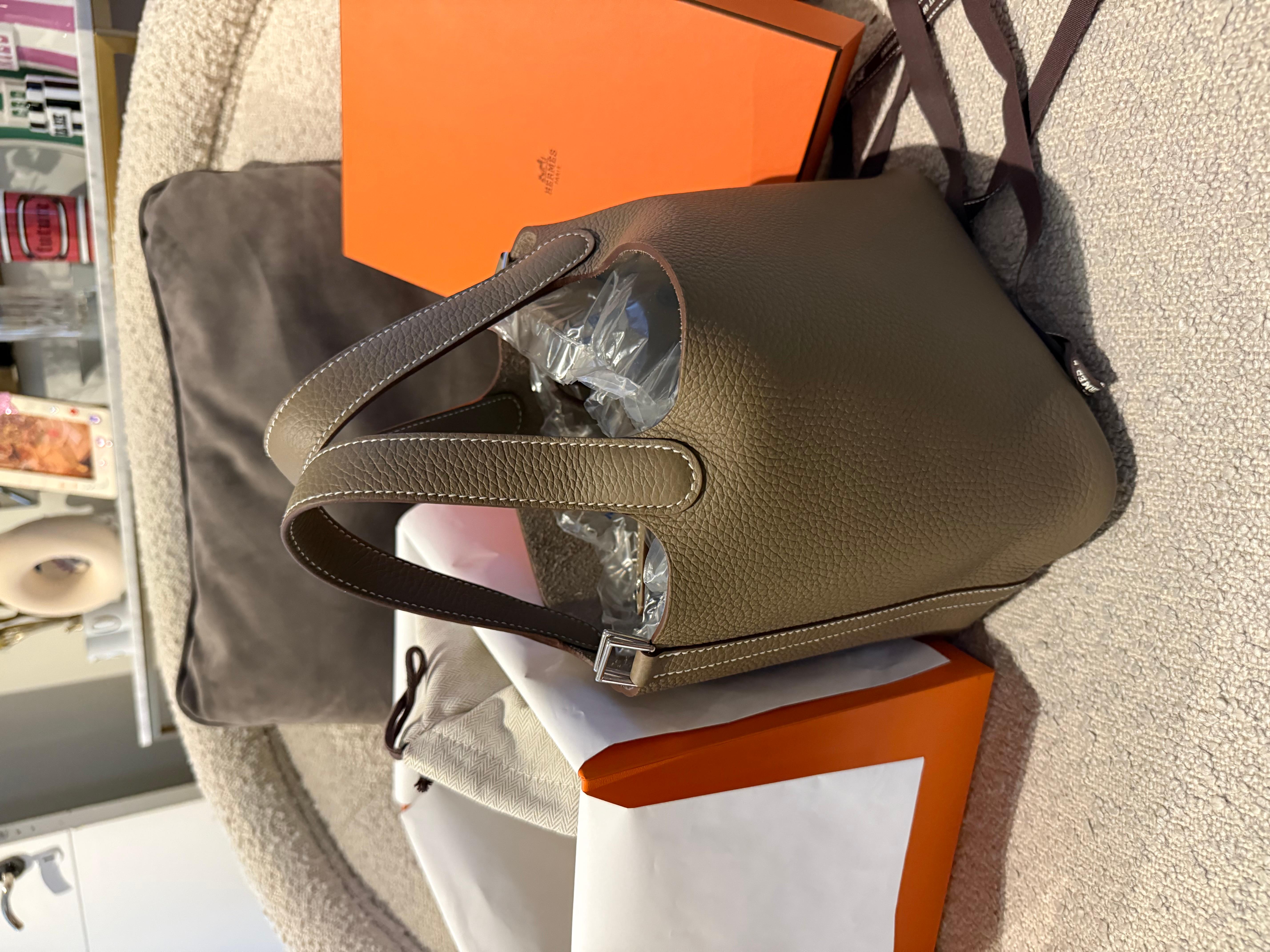 Gray Hermes Picotin 18 Etoupe bag For Sale