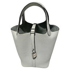 Hermès Picotin 18 Lock in al de gris clemence leather w/ matte alligator handle