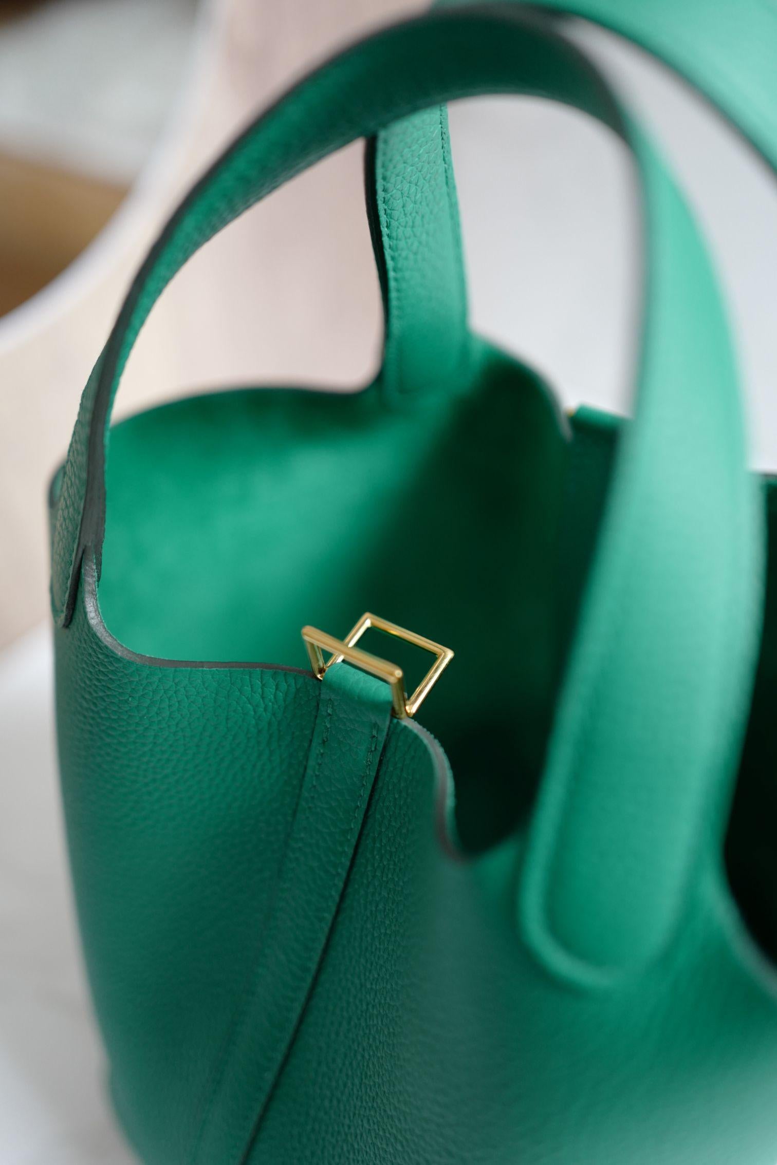 Hermes Picotin 18 Vert Jade with Gold Hardware U Stamp For Sale 6