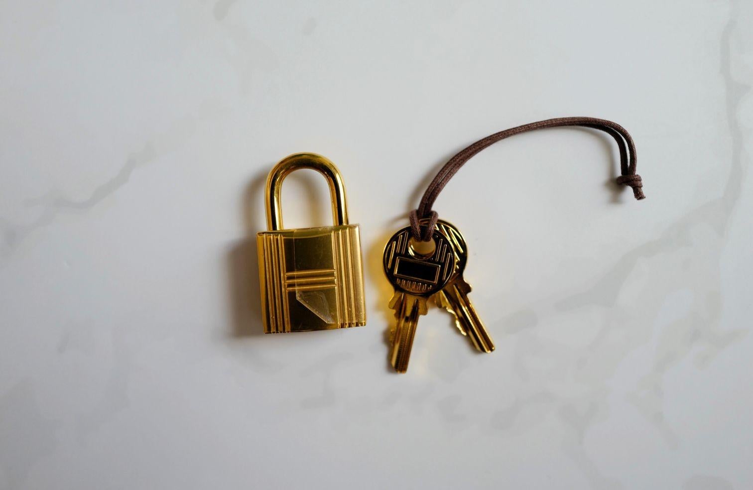 Hermes Picotin 18 Vert Jade with Gold Hardware U Stamp For Sale 11
