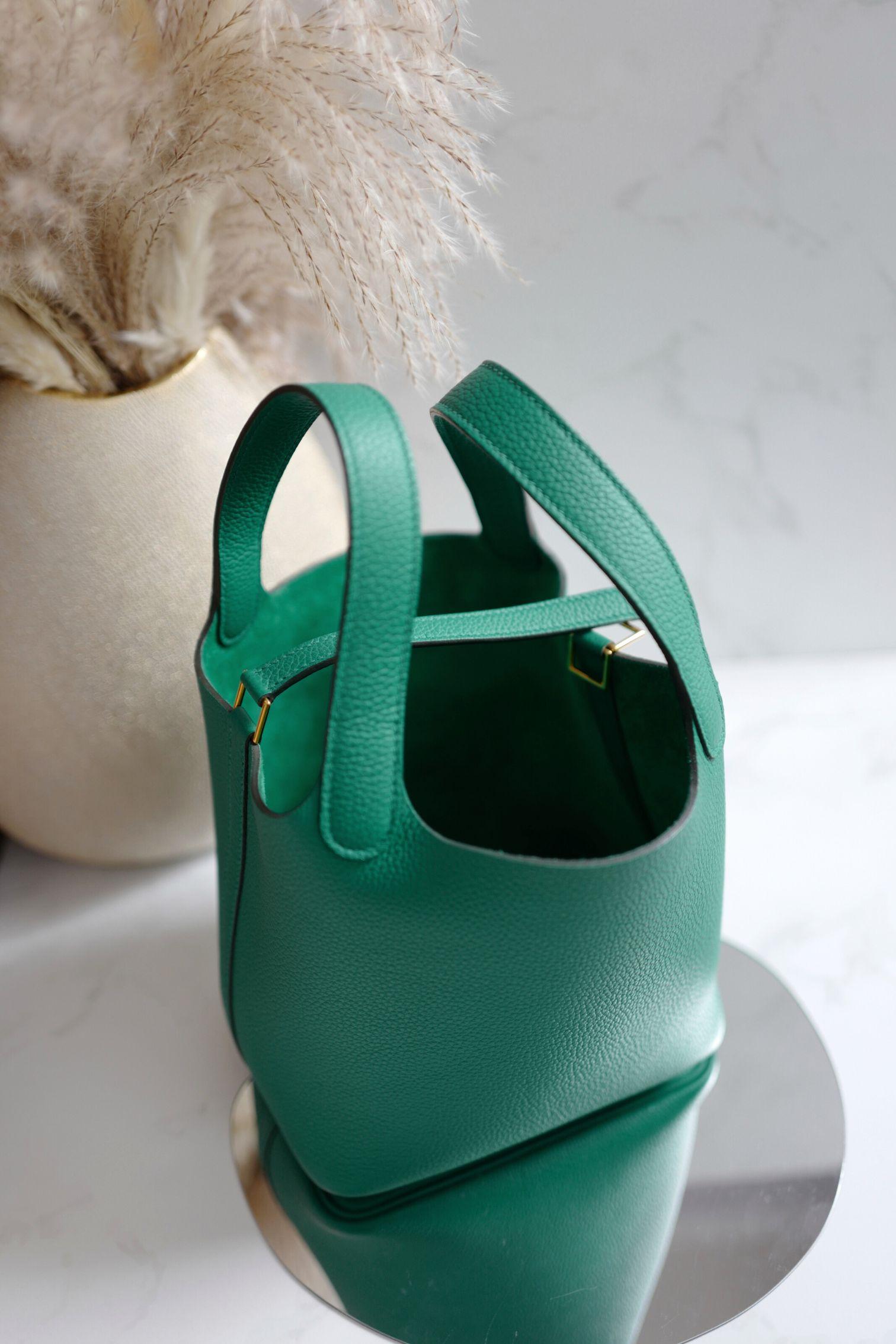 Hermes Picotin 18 Vert Jade with Gold Hardware U Stamp For Sale 12