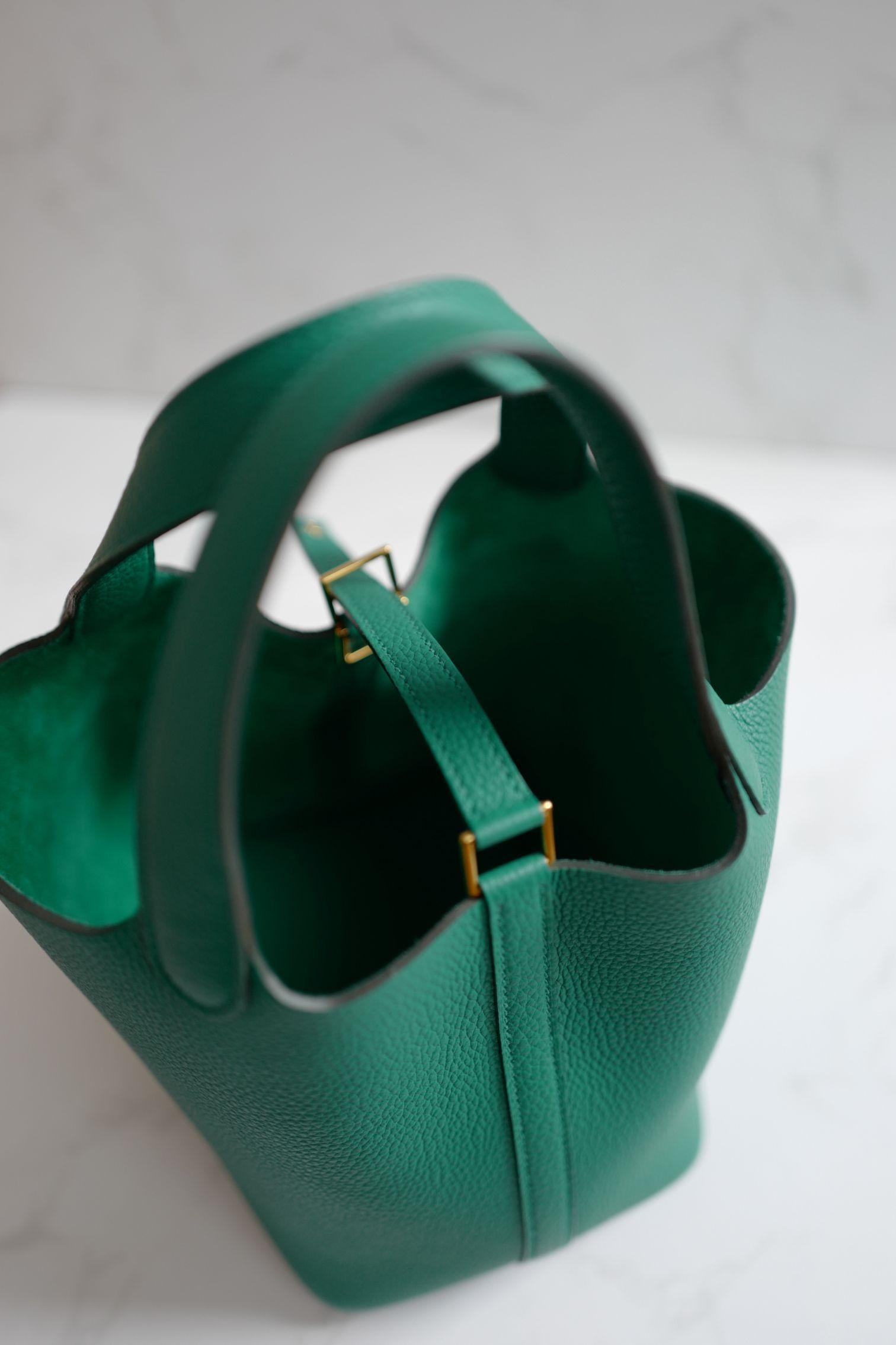 Hermes Picotin 18 Vert Jade with Gold Hardware U Stamp For Sale 3